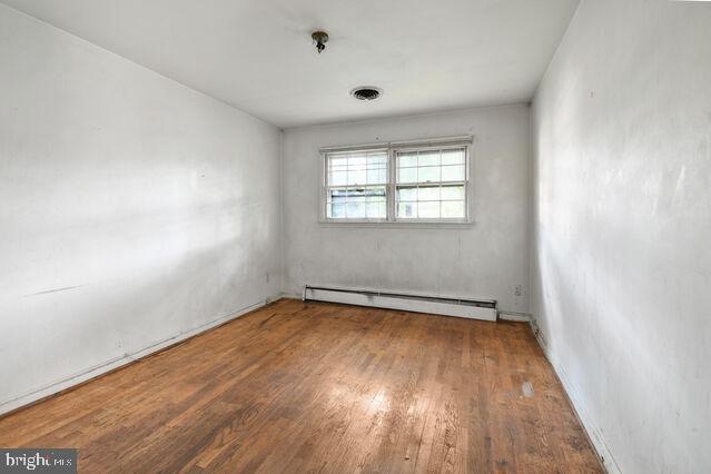 Silver Spring, Maryland, 20901, United States, 4 Bedrooms Bedrooms, ,3 BathroomsBathrooms,Residential,For Sale,1903620