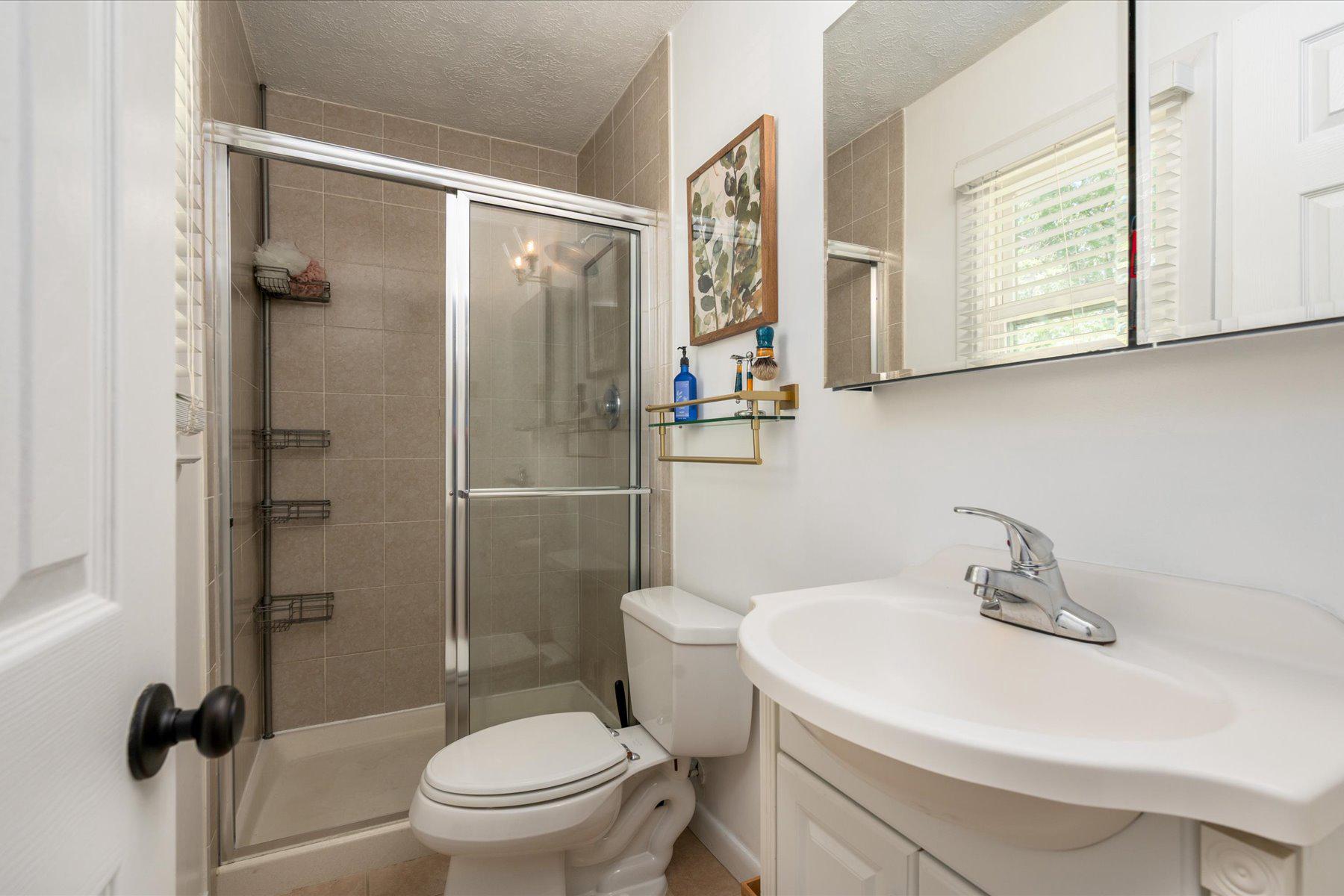  12 Willow Spring Drive, Edgewater, MD, 21037 - 物件實景