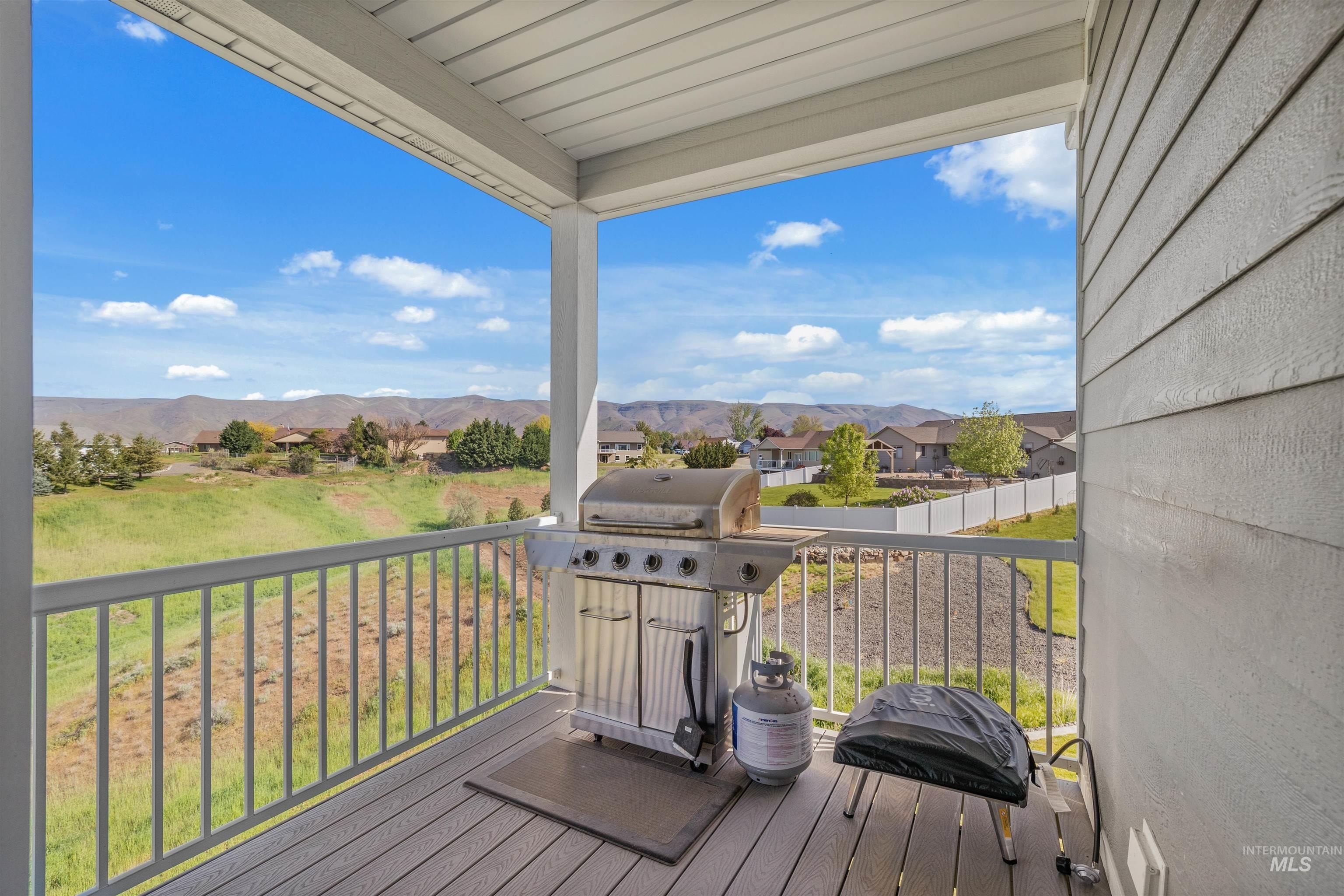 Clarkston, Washington, 99403, United States, 4 Bedrooms Bedrooms, ,3 BathroomsBathrooms,Residential,For Sale,1976590