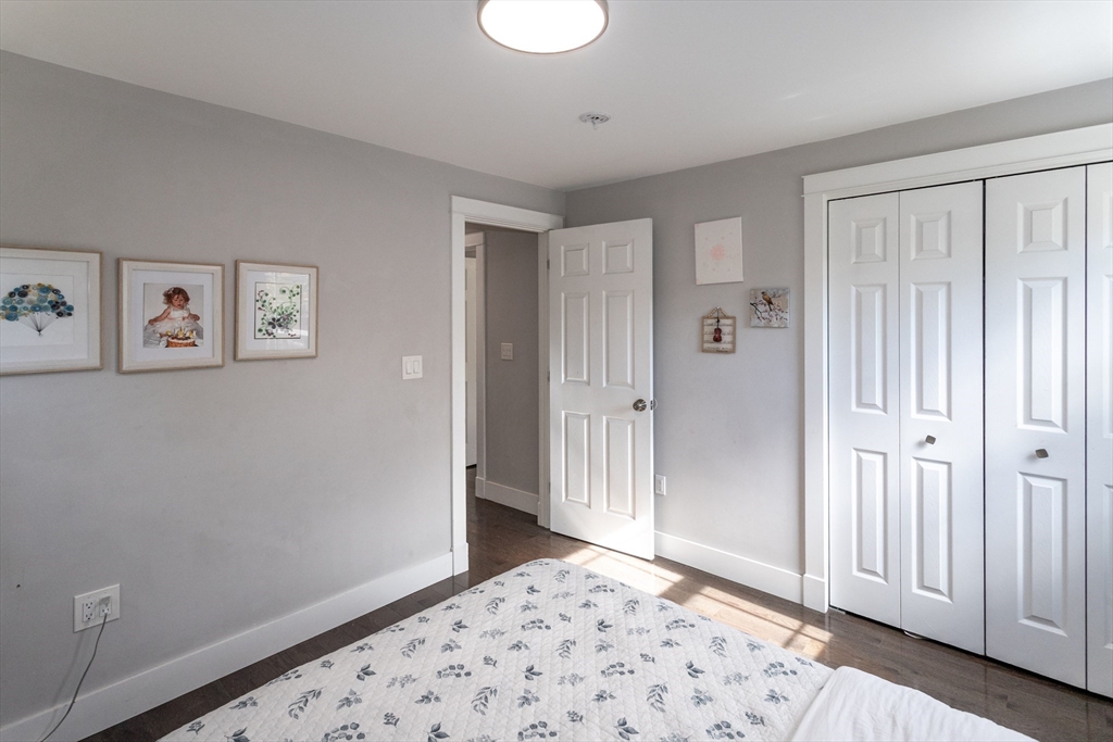 Westfield, Massachusetts, 01085, United States, 4 Bedrooms Bedrooms, ,2 BathroomsBathrooms,Residential,For Sale,1967509