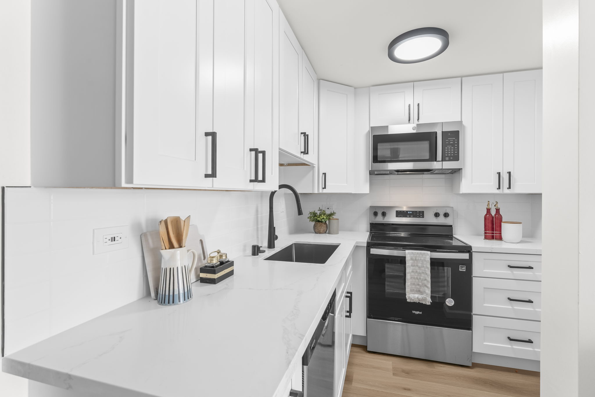 Honolulu, Hawaii, 96818, United States, 3 Bedrooms Bedrooms, ,2 BathroomsBathrooms,Residential,For Sale,2007889