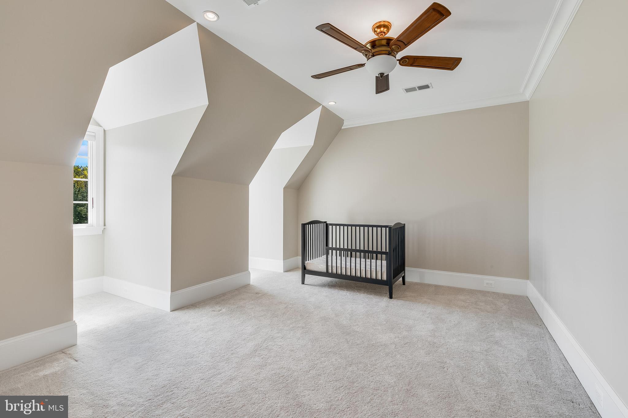Leesburg, Virginia, 20175, United States, 5 Bedrooms Bedrooms, ,4 BathroomsBathrooms,Residential,For Sale,1776581