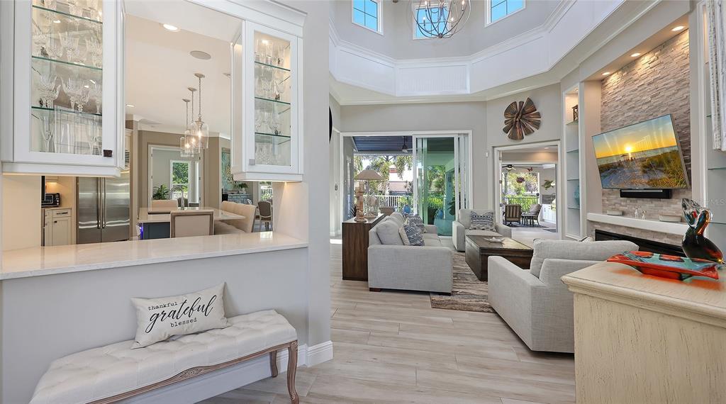 Sarasota, Florida, 34236, United States, 3 Bedrooms Bedrooms, ,4 BathroomsBathrooms,Residential,For Sale,1987814