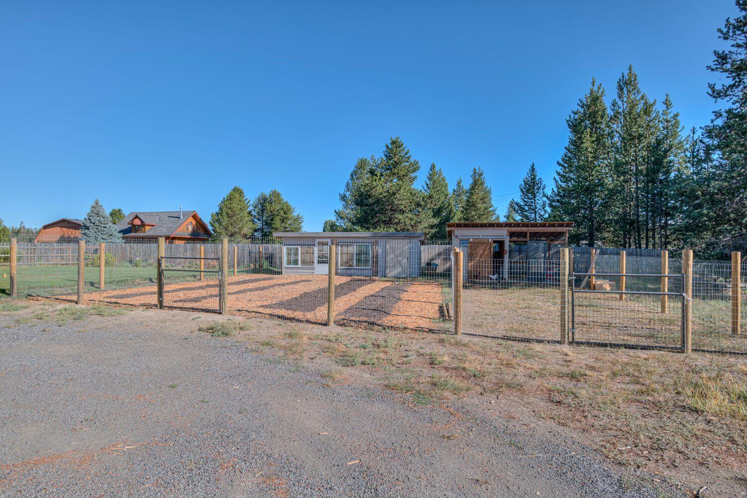 La Pine, Oregon, 97739, United States, 4 Bedrooms Bedrooms, ,2 BathroomsBathrooms,Residential,For Sale,1931985