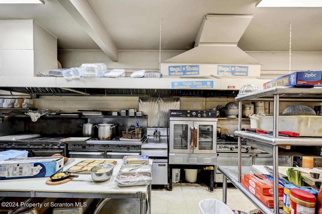 Olyphant, Pennsylvania, 18447, United States, ,Residential,For Sale,1996736