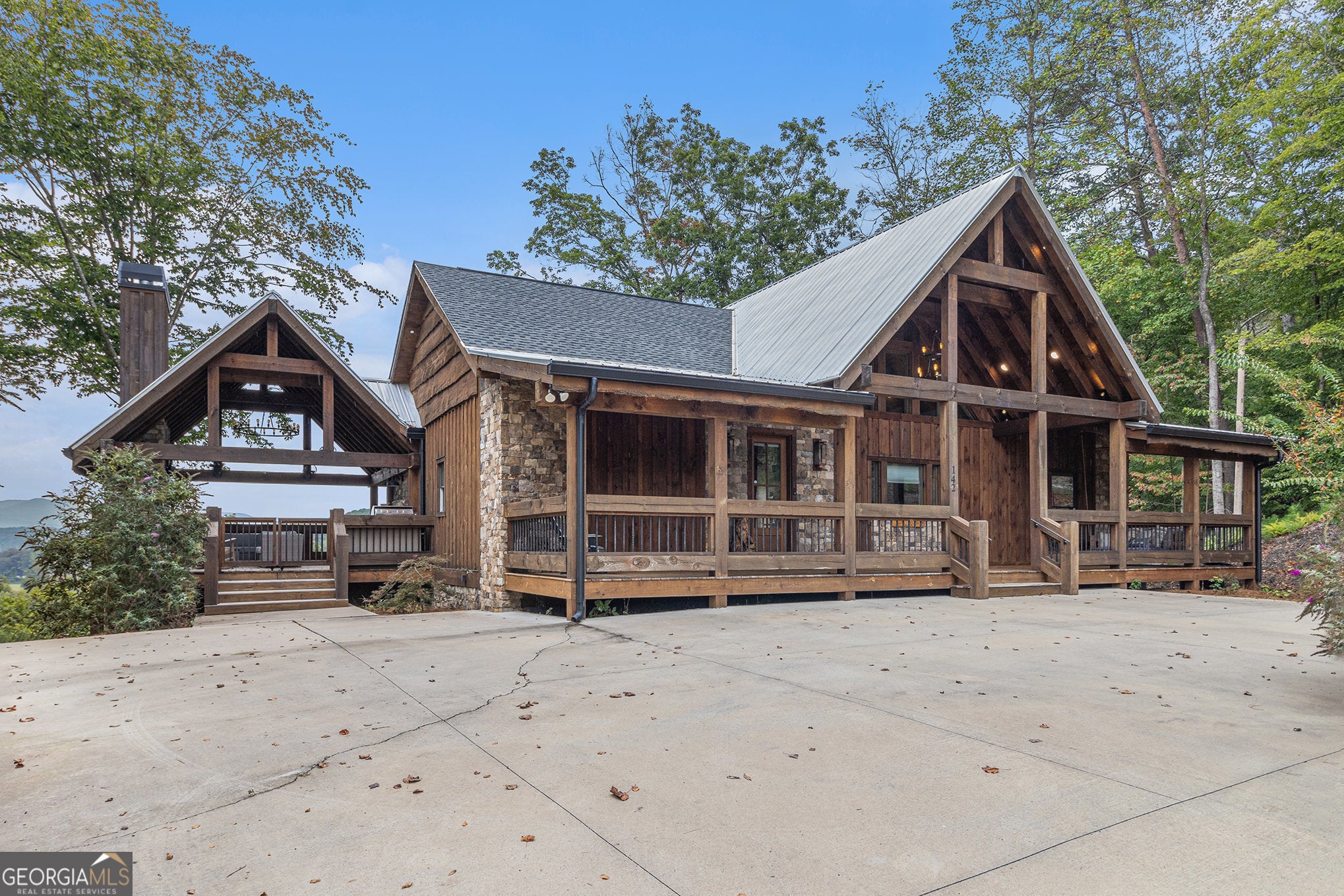 Ellijay, Georgia, 30540, United States, 5 Bedrooms Bedrooms, ,5 BathroomsBathrooms,Residential,For Sale,1952564