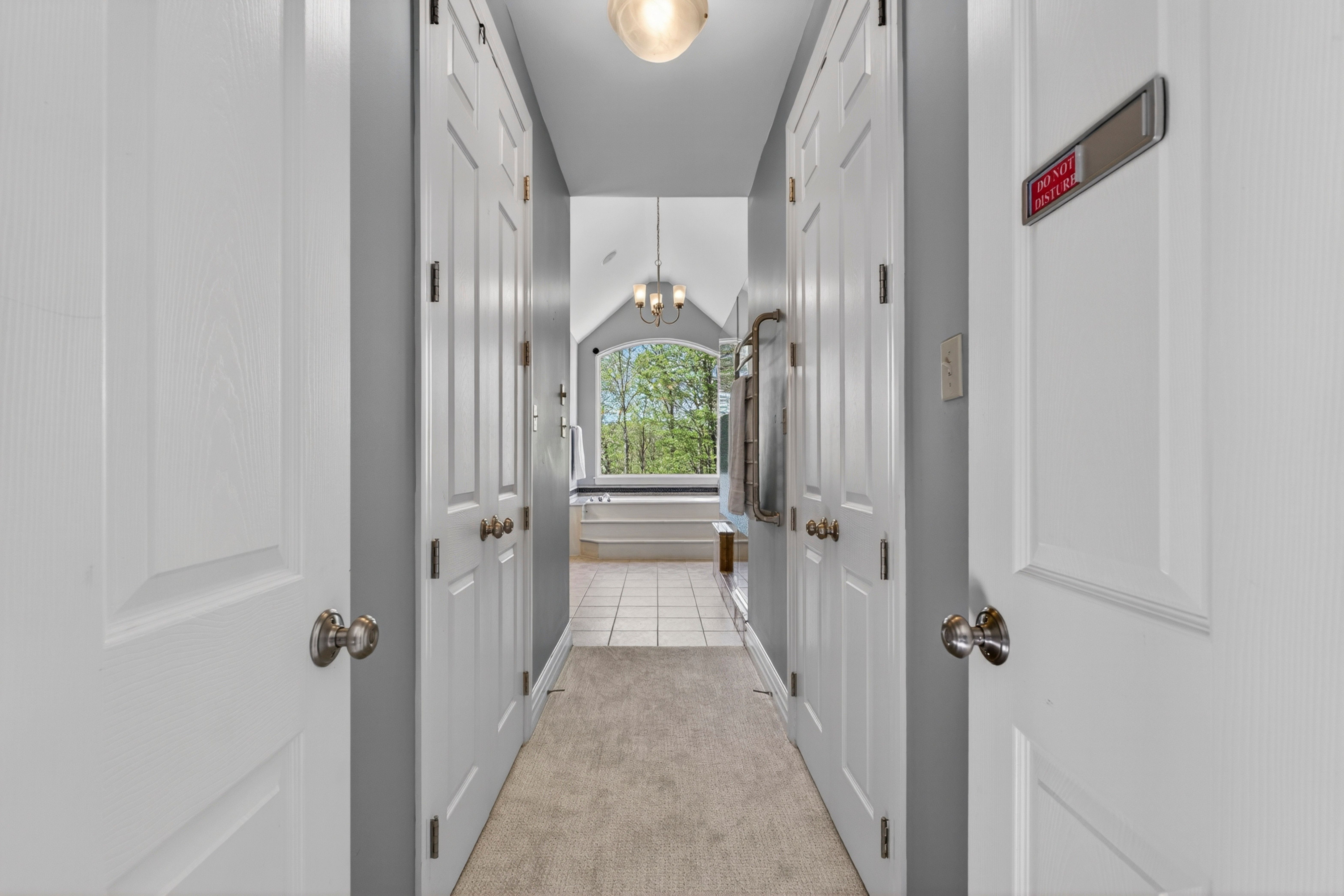  Charming Tapawingo Retreat with Golf Course Views and Modern Upgrades - 物件實景