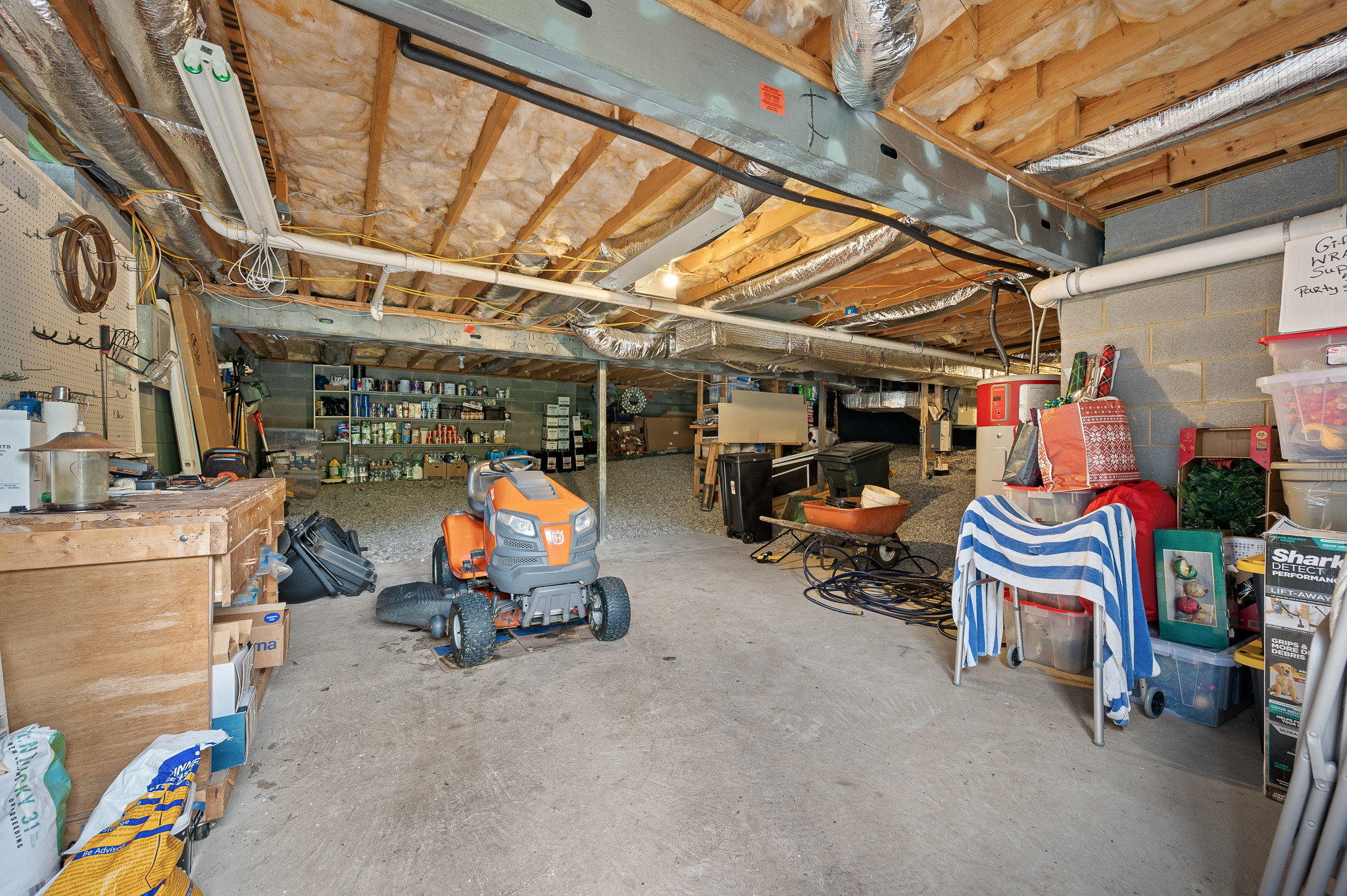 Bedford, Virginia, 24523, United States, 3 Bedrooms Bedrooms, ,2 BathroomsBathrooms,Residential,For Sale,2048776