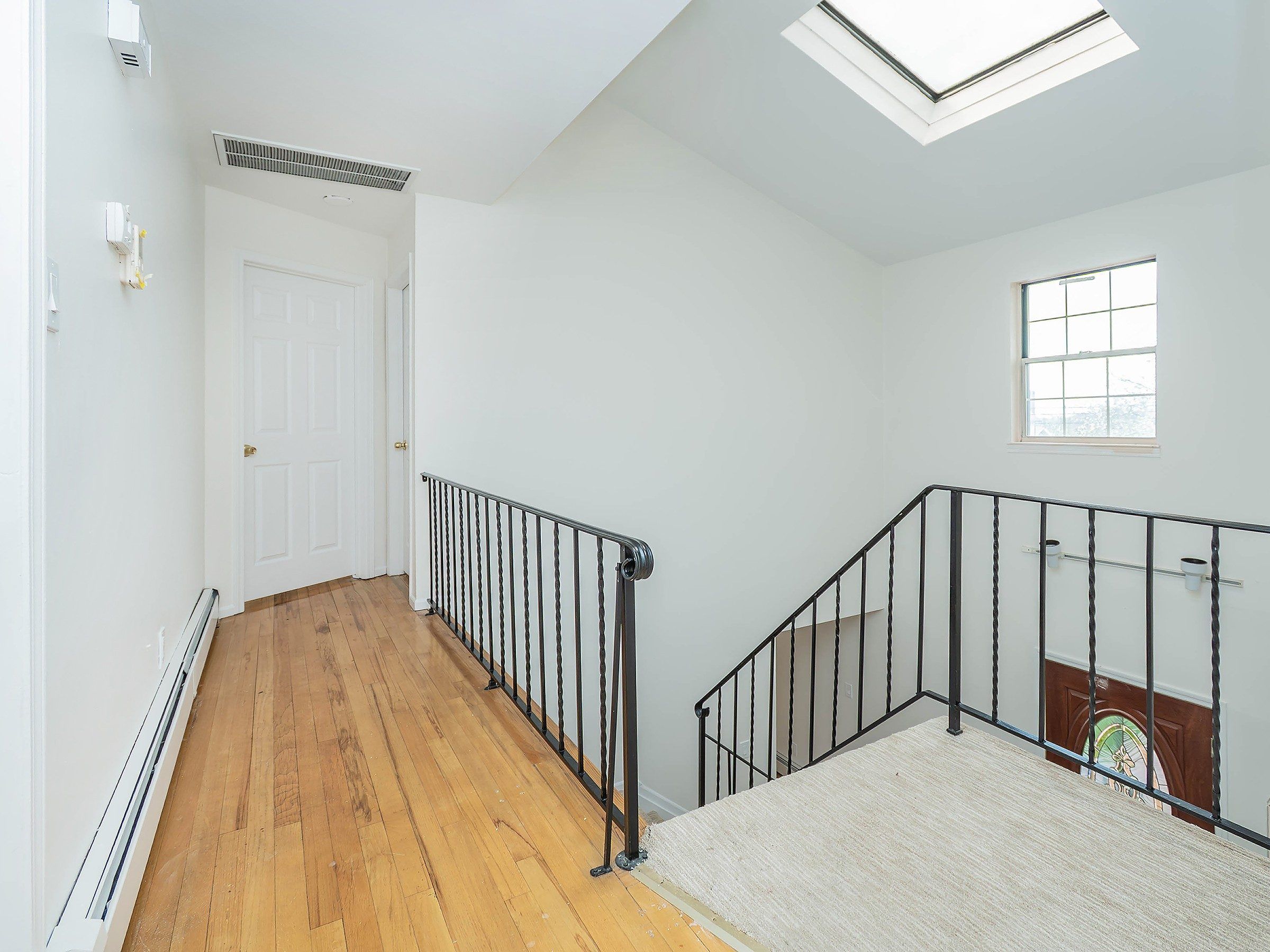  53A Grove Street, Glenwood Landing, NY, 11547 - 物件實景