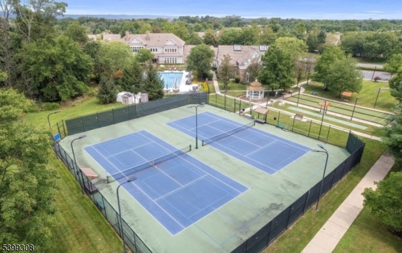 Franklin Twp., New Jersey, 08873, United States, 2 Bedrooms Bedrooms, ,2 BathroomsBathrooms,Residential,For Sale,2003337