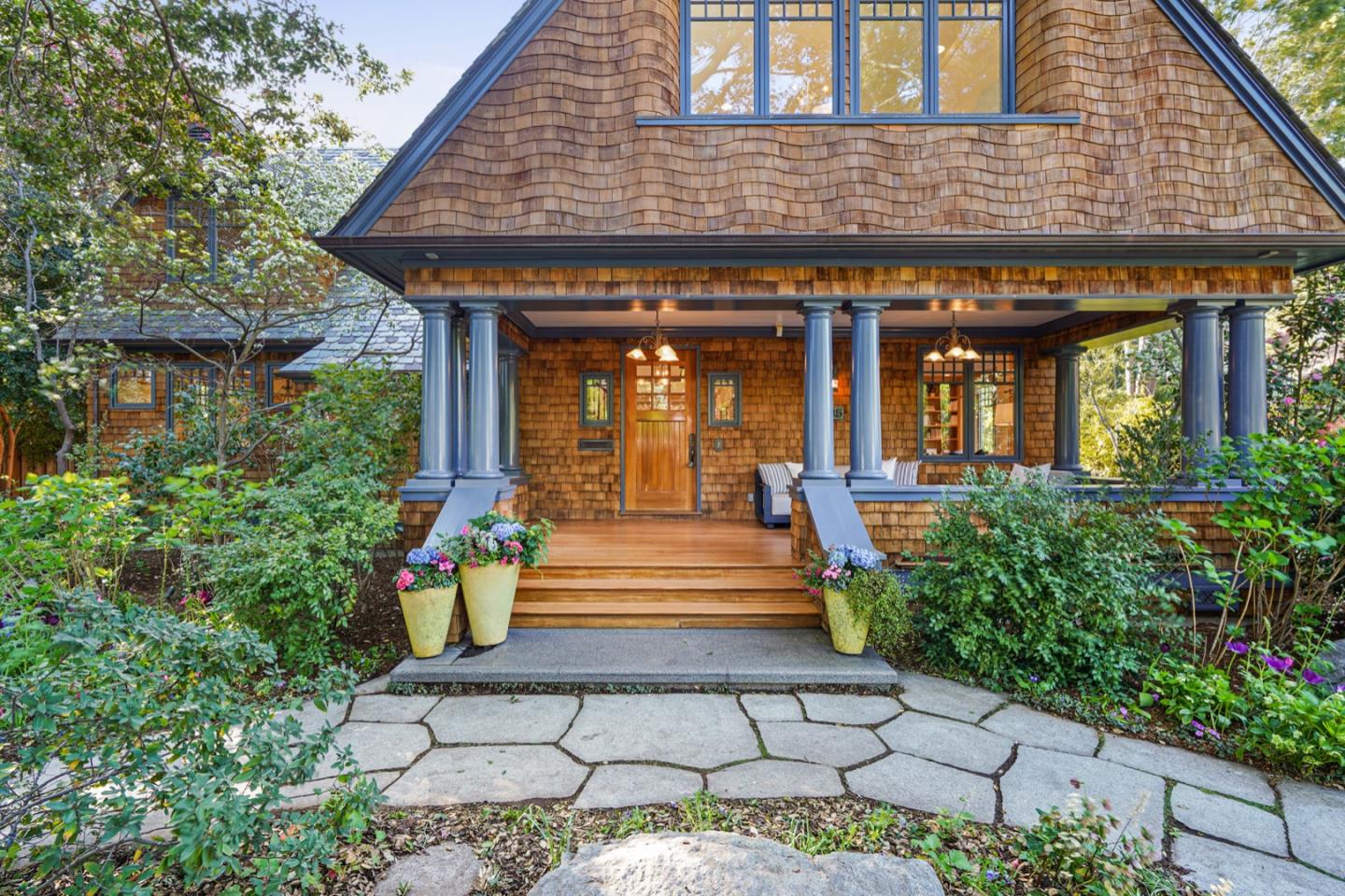 535 Kingsley Ave, Palo Alto, California, 94301, United States, 5 Bedrooms Bedrooms, ,4 BathroomsBathrooms,Residential,For Sale,535 Kingsley Ave,1664262