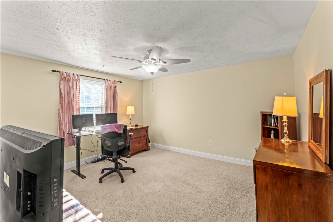 Mcmurray, Pennsylvania, 15317, United States, 4 Bedrooms Bedrooms, ,4 BathroomsBathrooms,Residential,For Sale,1976789