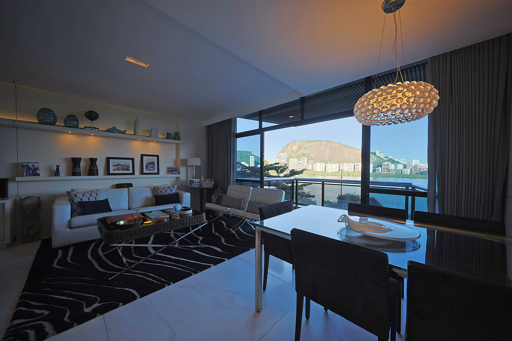  Apartment with Permanent Lagoon Views in One of the Exclusive Maestros Buildings - 物件實景