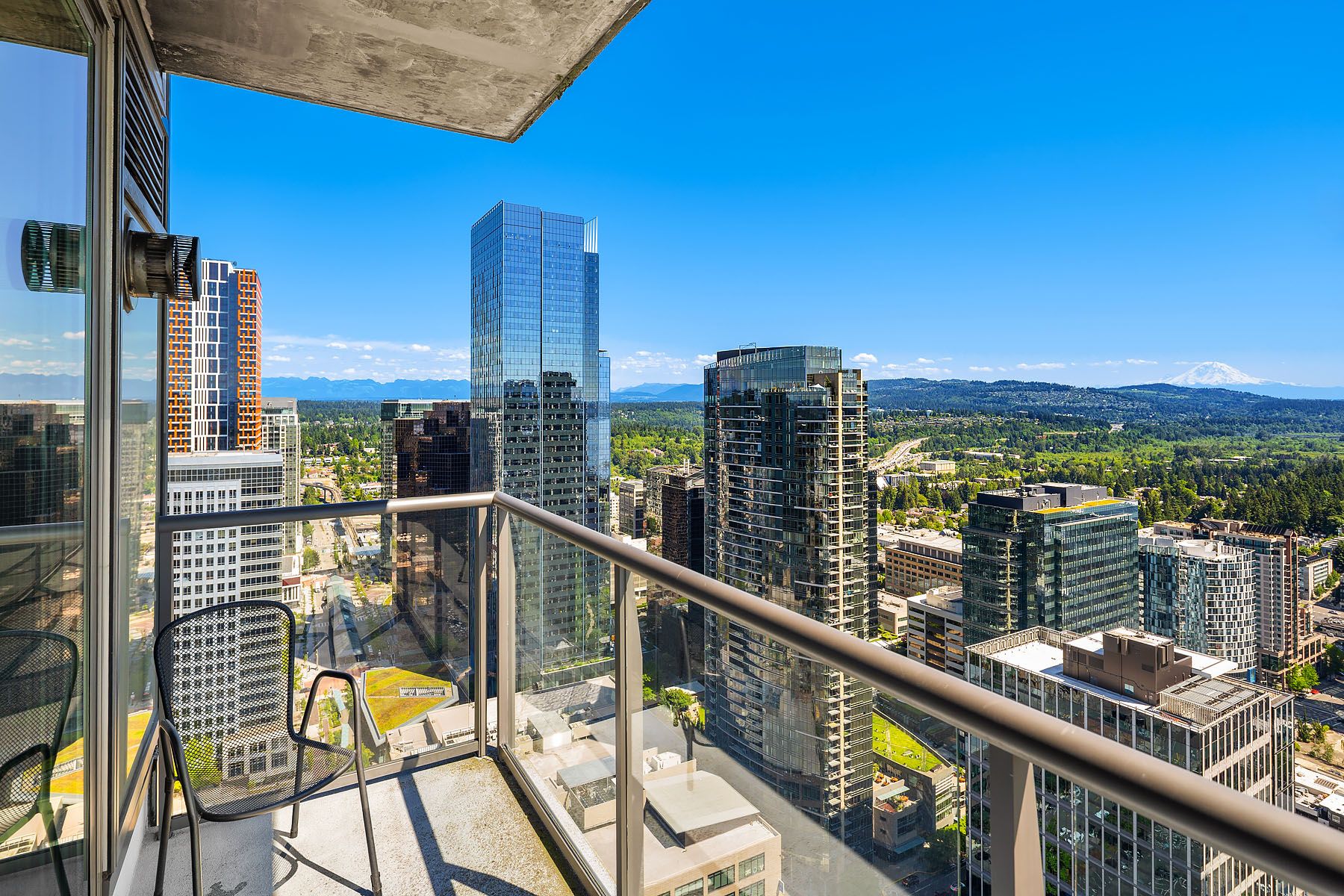  650 Bellevue Wy NE, Bellevue, WA 98004 - 物件實景