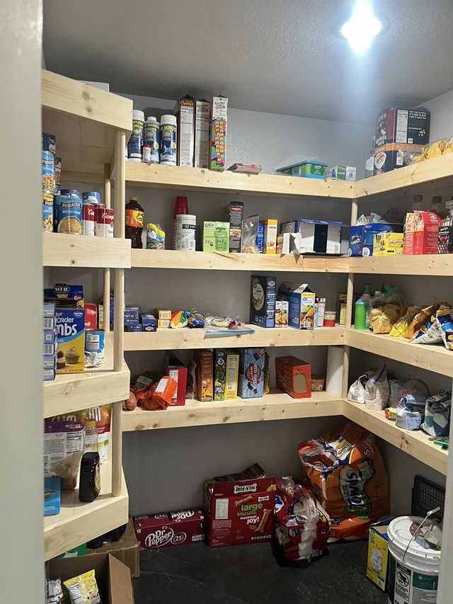 Mena, Arkansas, 71953, United States, 4 Bedrooms Bedrooms, ,3 BathroomsBathrooms,Residential,For Sale,2010363