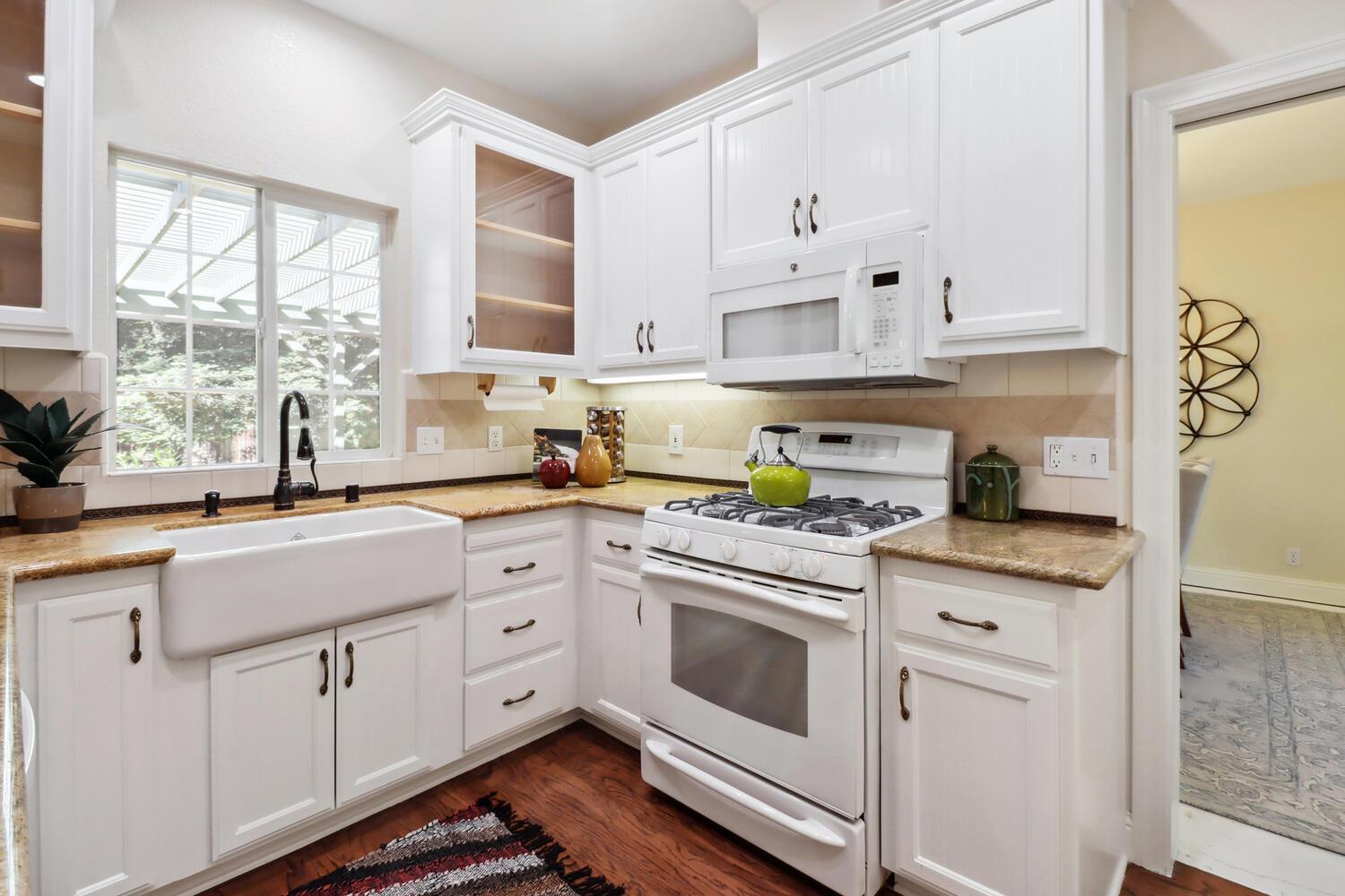 Davis, California, 95618, United States, 4 Bedrooms Bedrooms, ,3 BathroomsBathrooms,Residential,For Sale,1828068