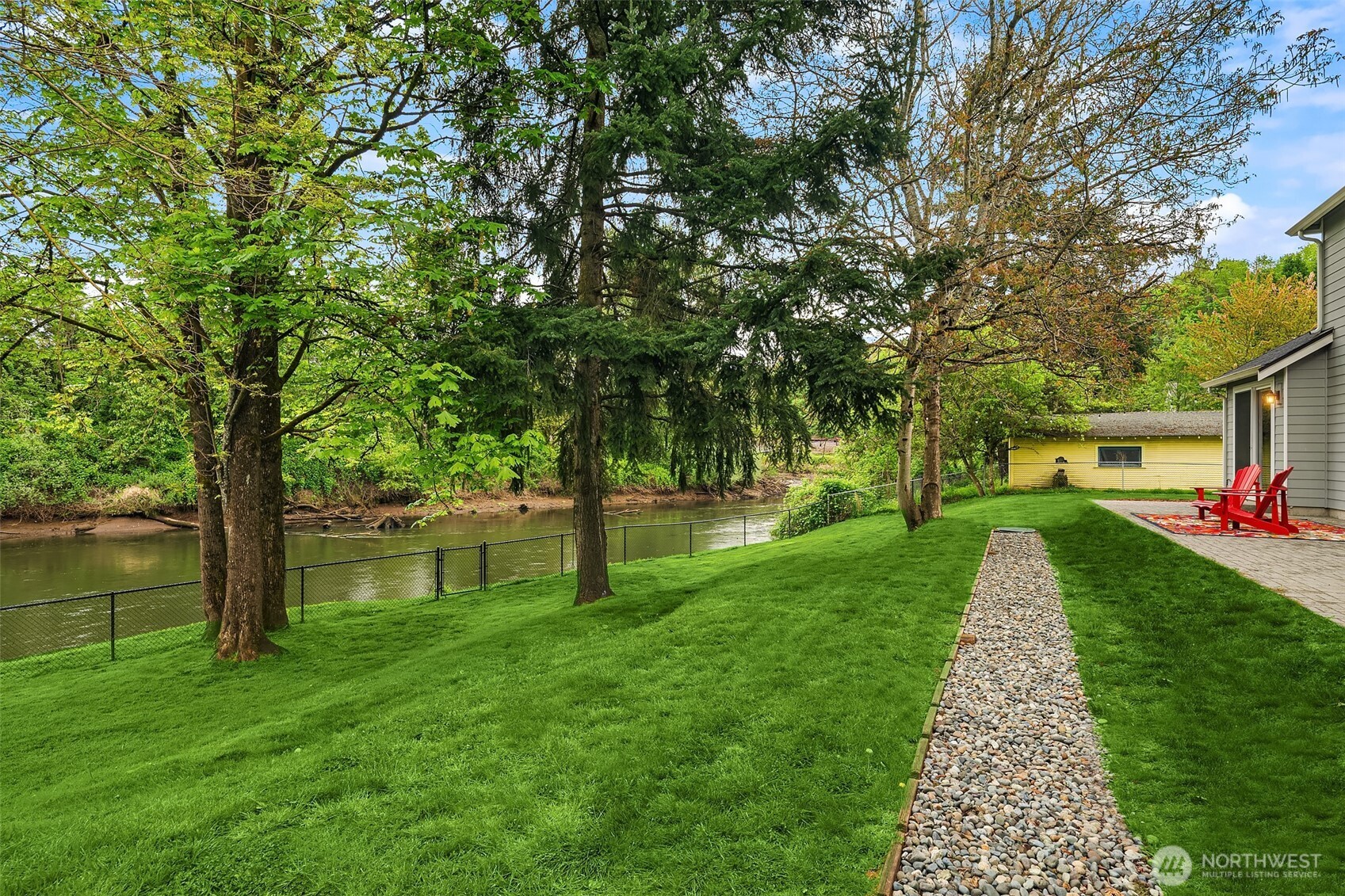 Seattle, Washington, 98178, United States, 4 Bedrooms Bedrooms, ,3 BathroomsBathrooms,Residential,For Sale,1793802