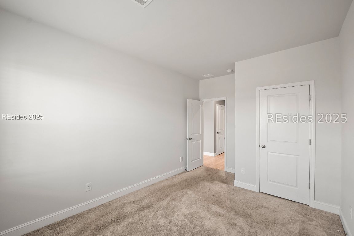 Bluffton, South Carolina, 29909, United States, 5 Bedrooms Bedrooms, ,3 BathroomsBathrooms,Residential,For Sale,1961218