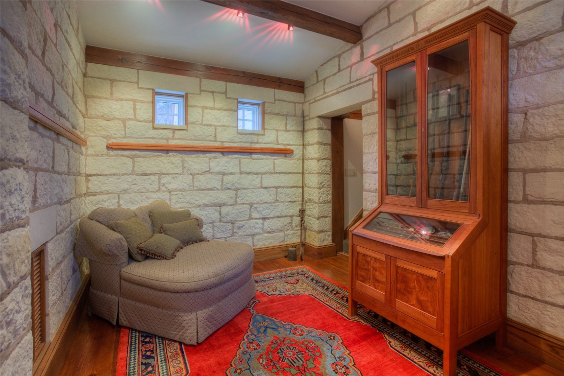 Blanco, Texas, 78606, United States, 4 Bedrooms Bedrooms, ,5 BathroomsBathrooms,Residential,For Sale,1720822