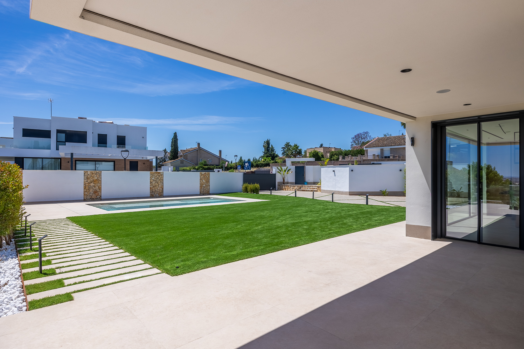  Newly built house with garden, pool, and open views over Seville - 物件實景