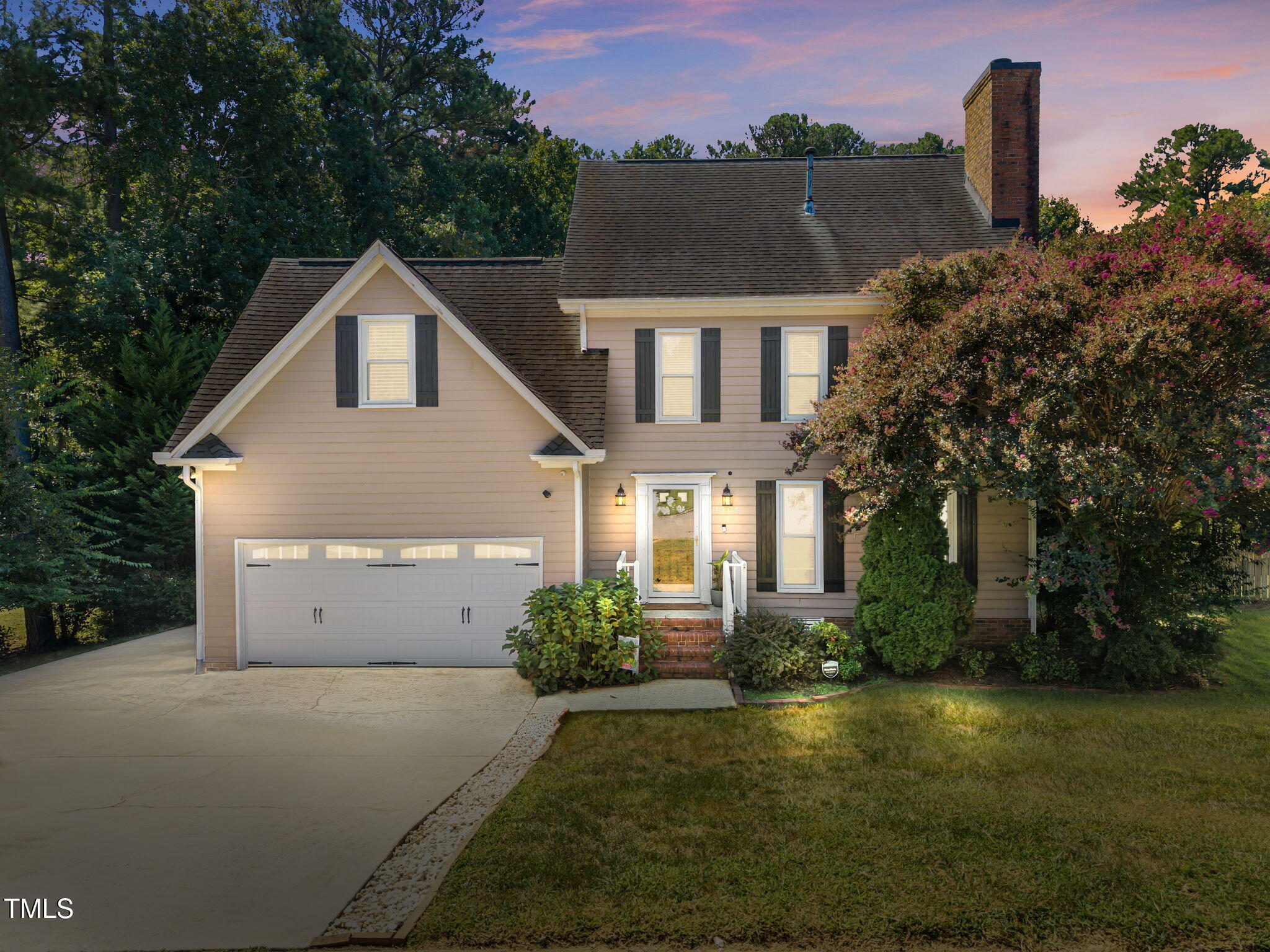 Raleigh, North Carolina, 27612, United States, 3 Bedrooms Bedrooms, ,3 BathroomsBathrooms,Residential,For Sale,1942260