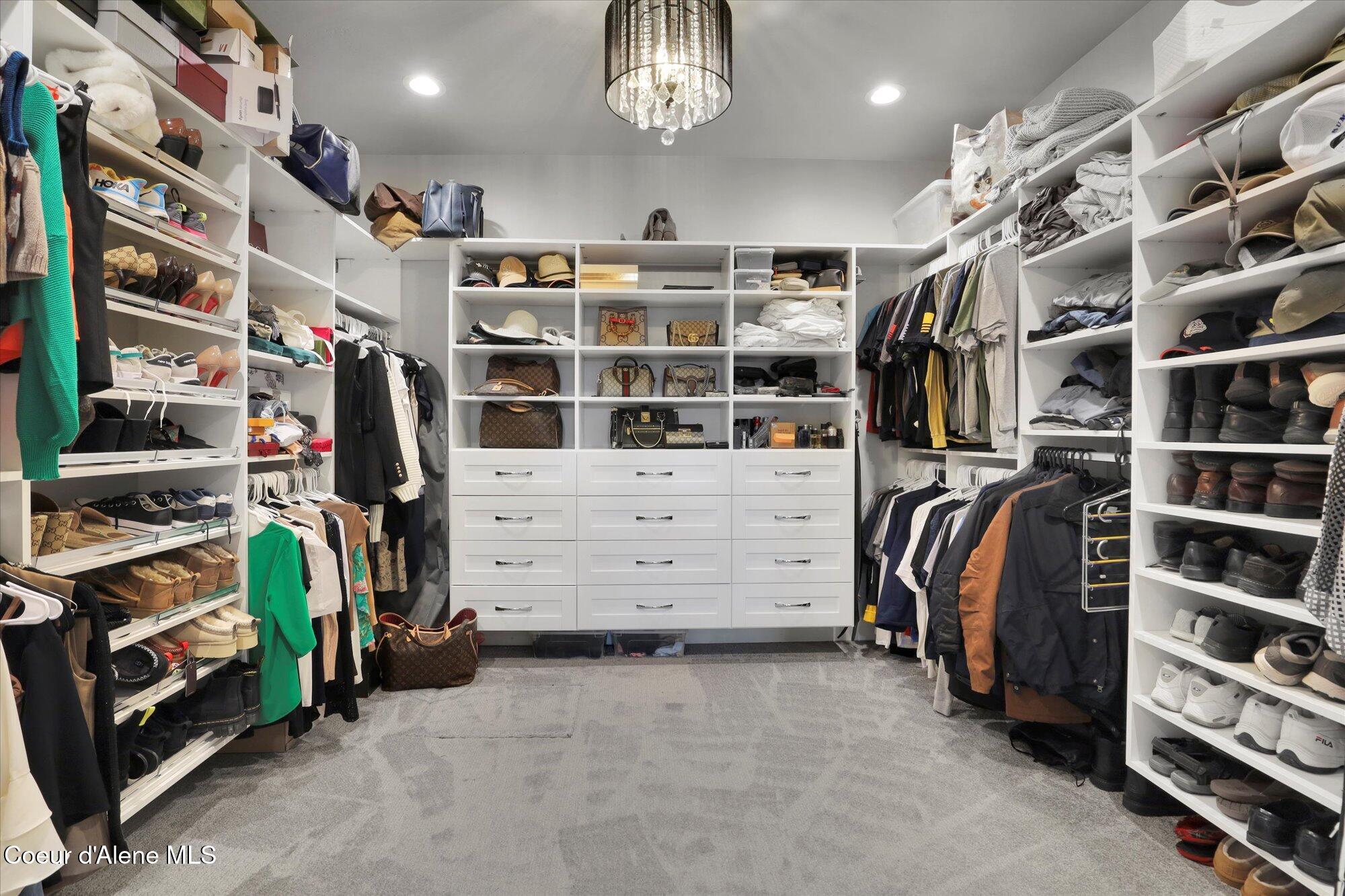 Post Falls, Idaho, 83854, United States, 5 Bedrooms Bedrooms, ,5 BathroomsBathrooms,Residential,For Sale,1981569