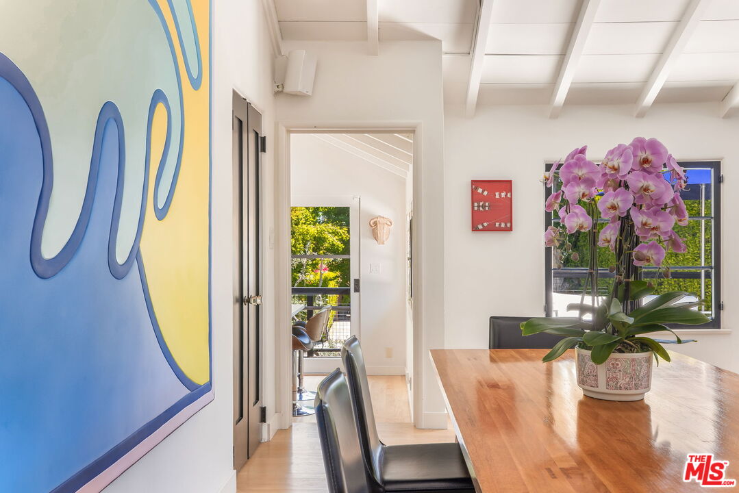 West Hollywood, California, 90048, United States, 3 Bedrooms Bedrooms, ,1 BathroomBathrooms,Residential,For Sale,1828298