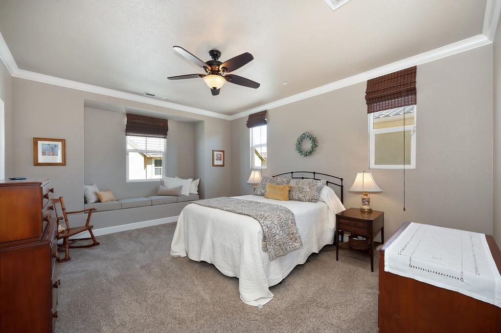 Folsom, California, 95630, United States, 2 Bedrooms Bedrooms, ,3 BathroomsBathrooms,Residential,For Sale,1917573