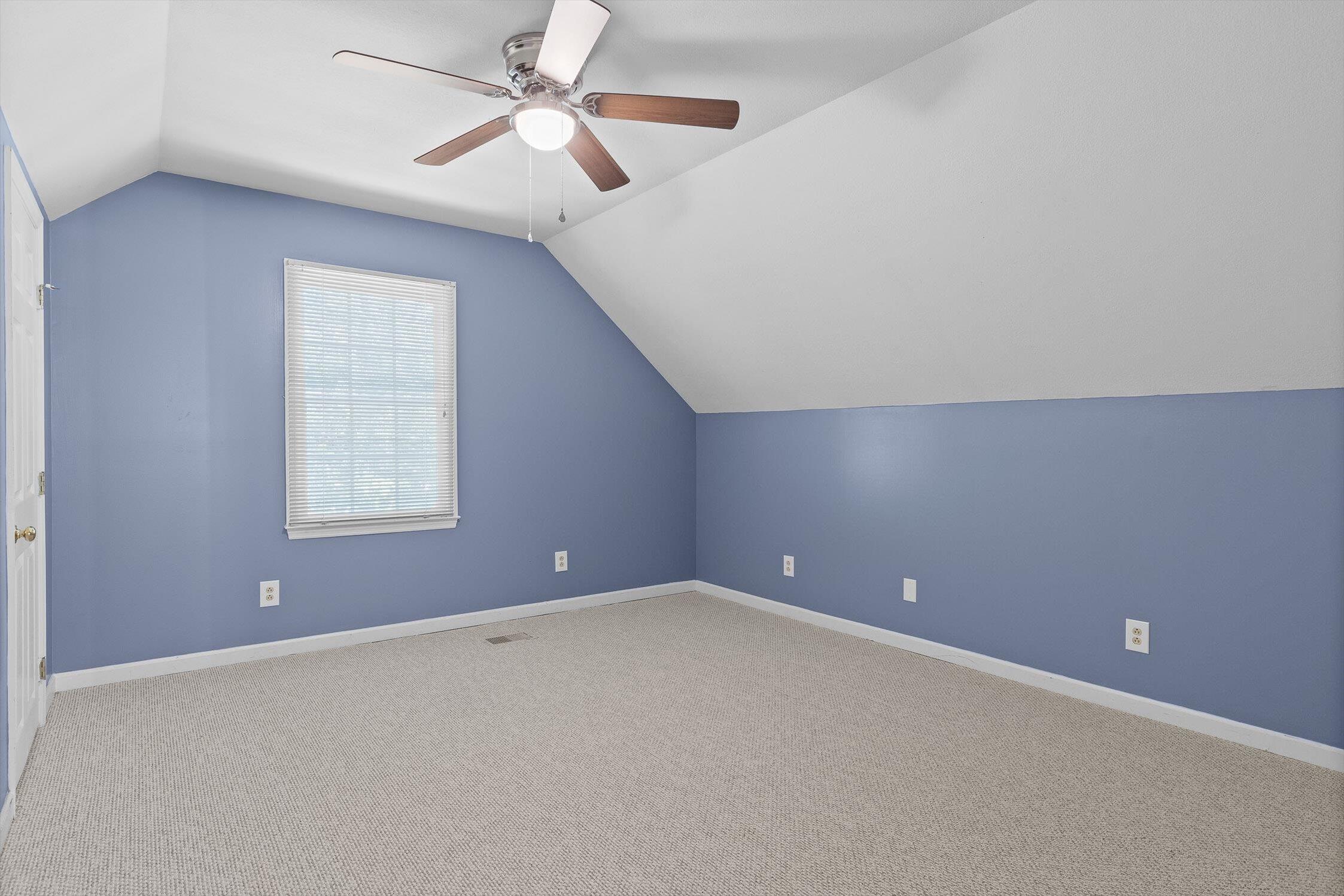 Bryant, Alabama, 35958, United States, 6 Bedrooms Bedrooms, ,3 BathroomsBathrooms,Residential,For Sale,1983058