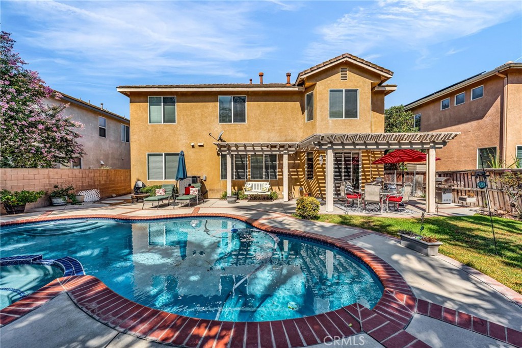 Eastvale, California, 92880, United States, 4 Bedrooms Bedrooms, ,3 BathroomsBathrooms,Residential,For Sale,1976783