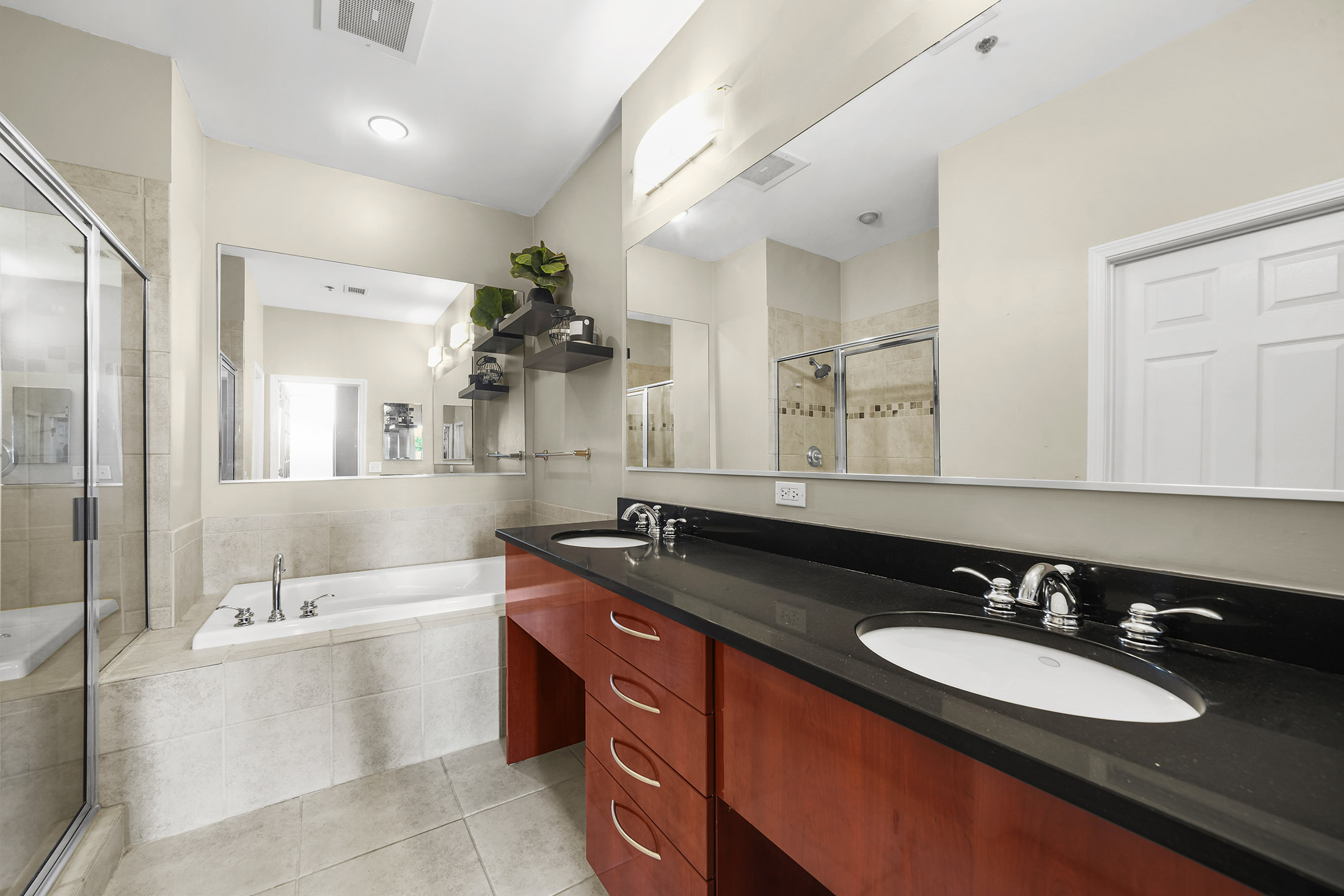  Buckhead One Bedroom Condo with Oversized Private Balcony - 物件實景