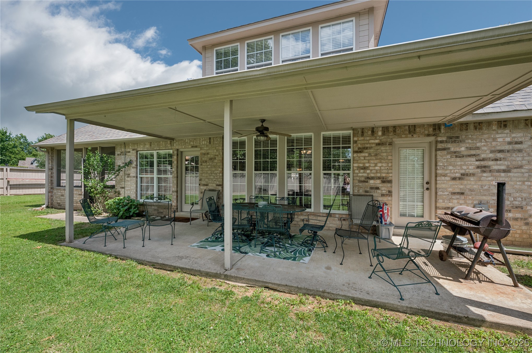 Owasso, Oklahoma, 74055, United States, 5 Bedrooms Bedrooms, ,3 BathroomsBathrooms,Residential,For Sale,1875671