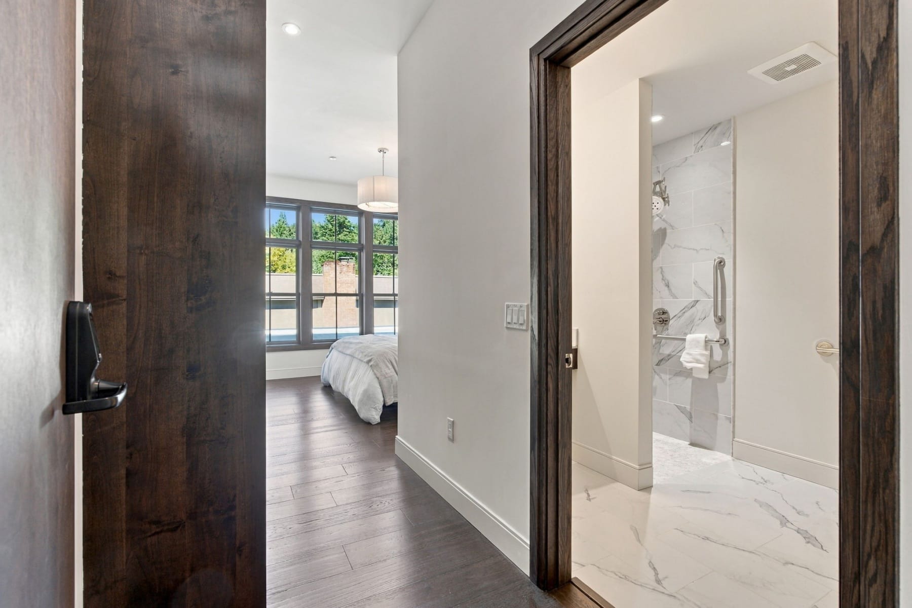  21 D AVE #4 Lake Oswego, OR 97034 - 物件實景