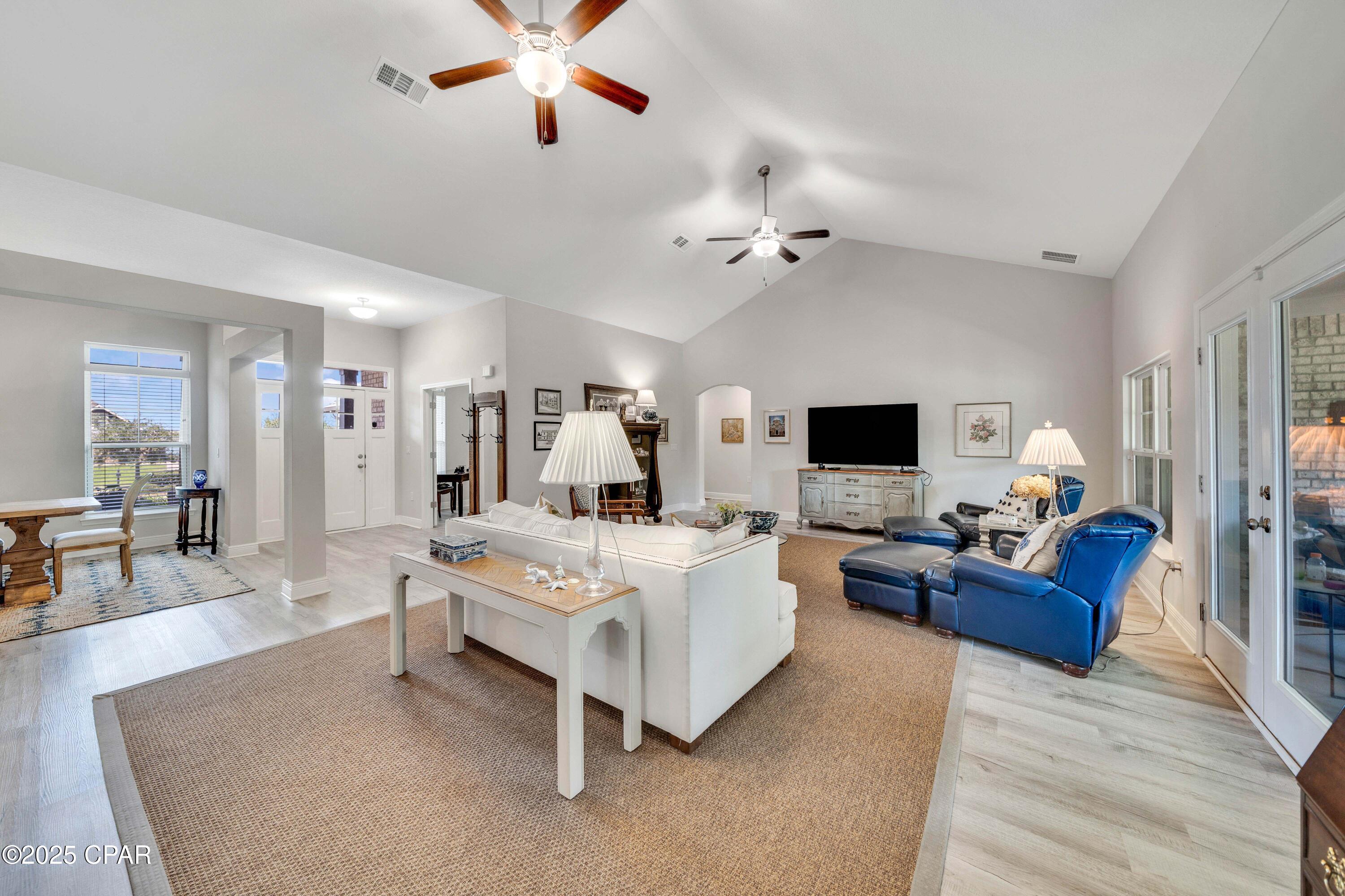 Panama City, Florida, 32409, United States, 4 Bedrooms Bedrooms, ,3 BathroomsBathrooms,Residential,For Sale,1947454