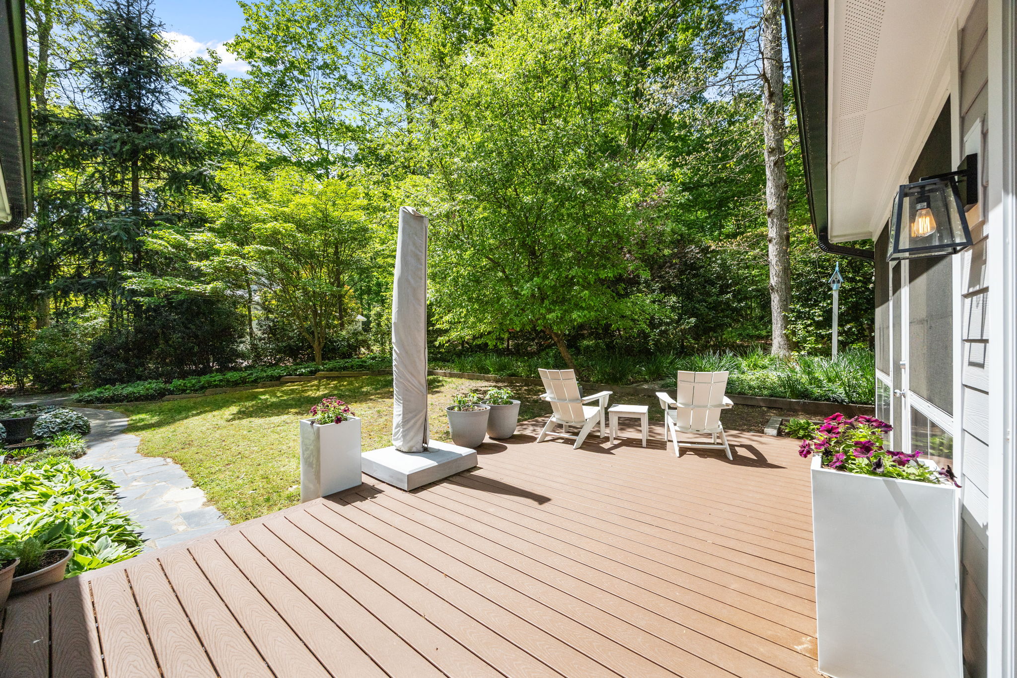  8 Sedgewood Road, Chapel Hill, NC 27514 - 物件實景