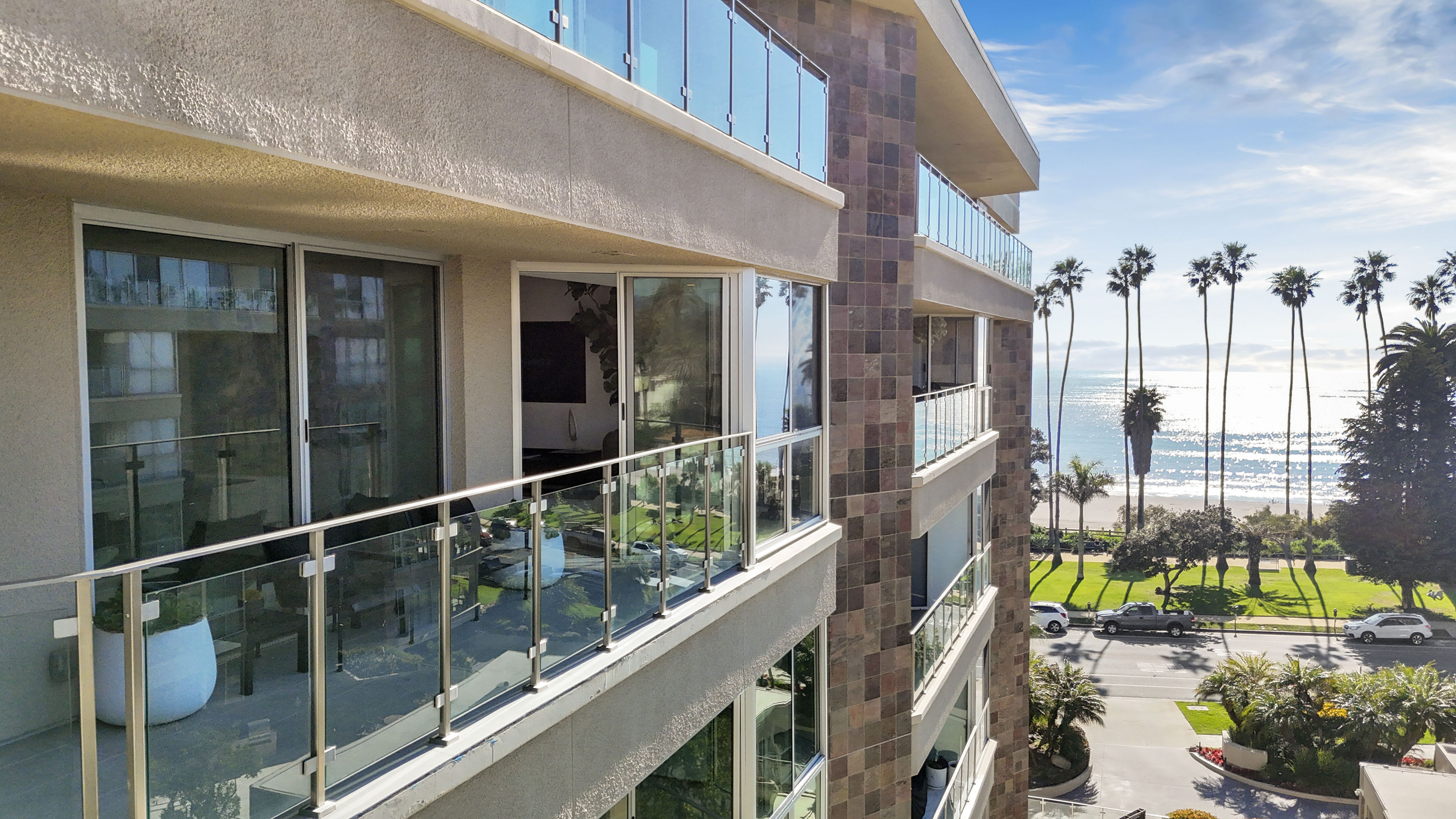  515 Ocean Avenue, 706S - 物件實景