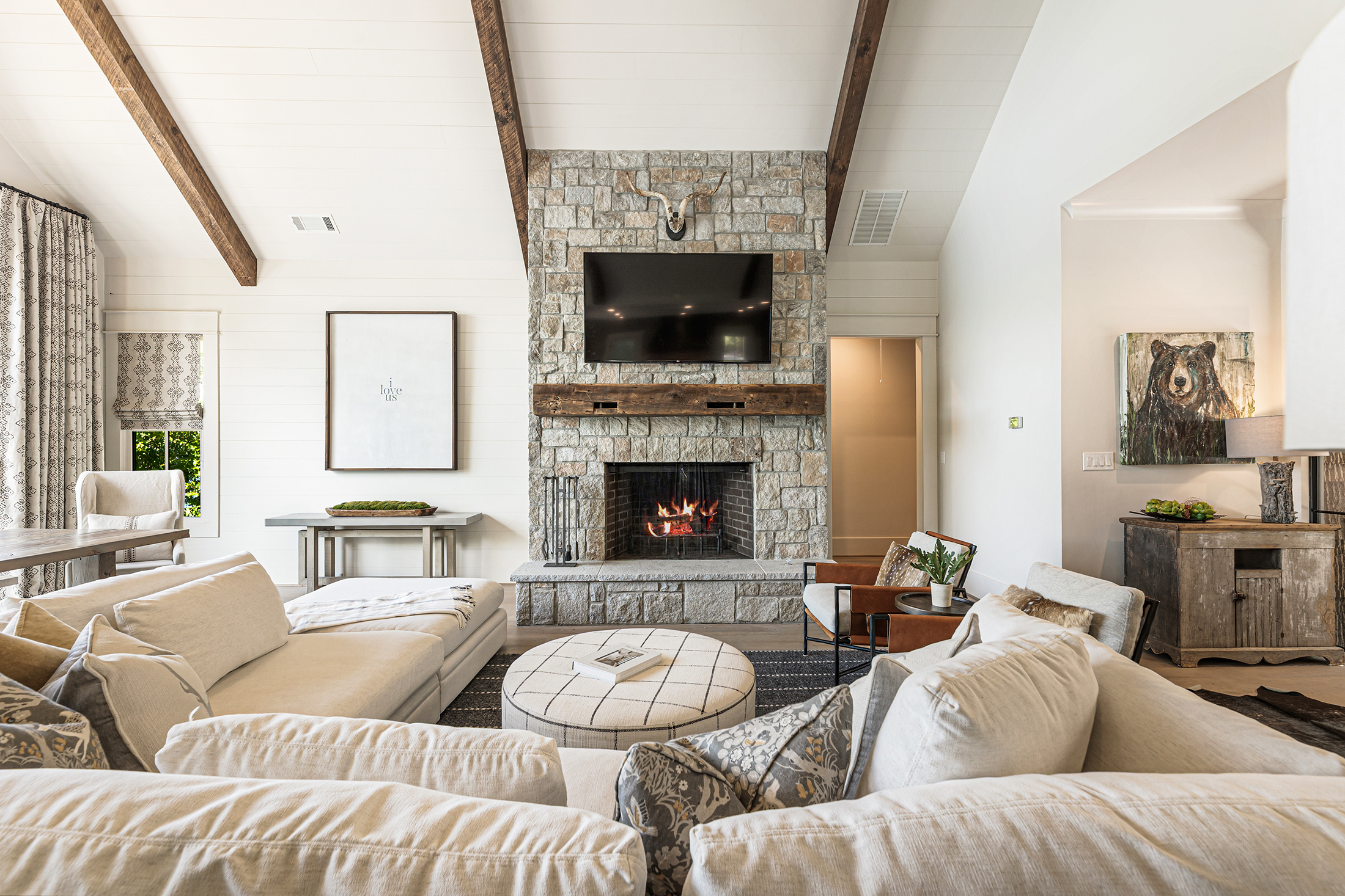  Breathtaking Lake Burton Views from an Exceptional Custom Lakehouse - 物件實景