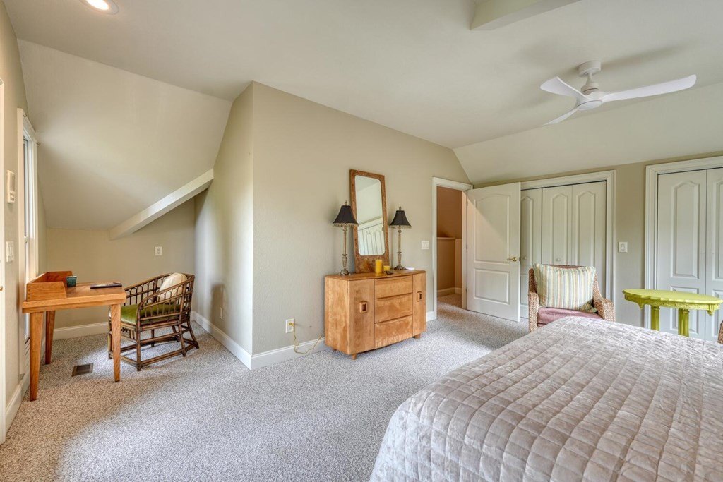 Young Harris, Georgia, 30582, United States, 3 Bedrooms Bedrooms, ,4 BathroomsBathrooms,Residential,For Sale,1975492