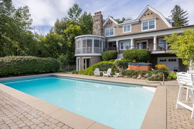 East Grand Rapids, Michigan, 49506, United States, 5 Bedrooms Bedrooms, ,5 BathroomsBathrooms,Residential,For Sale,1933647