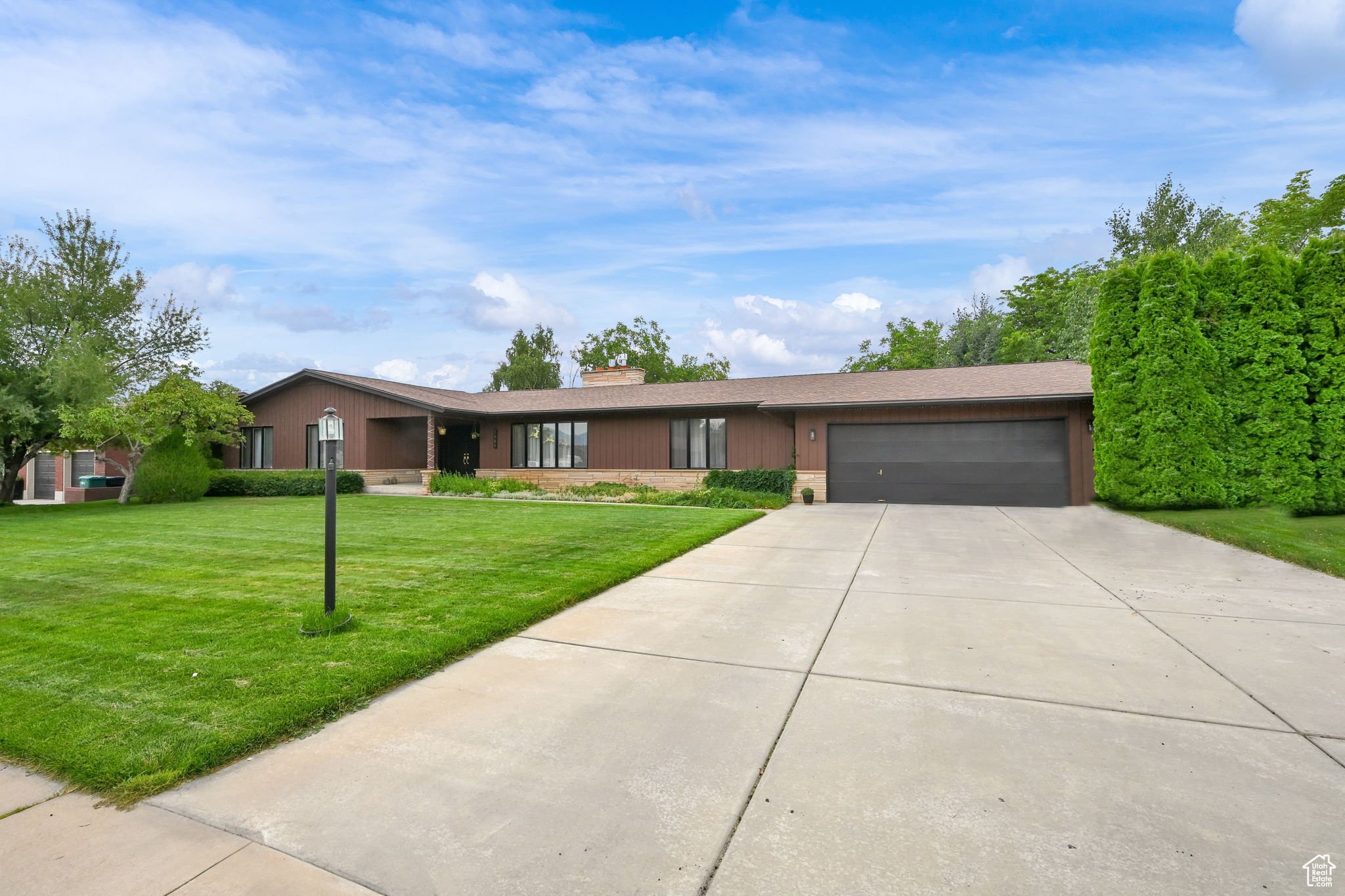Roy, Utah, 84067, United States, 4 Bedrooms Bedrooms, ,3 BathroomsBathrooms,Residential,For Sale,1906486