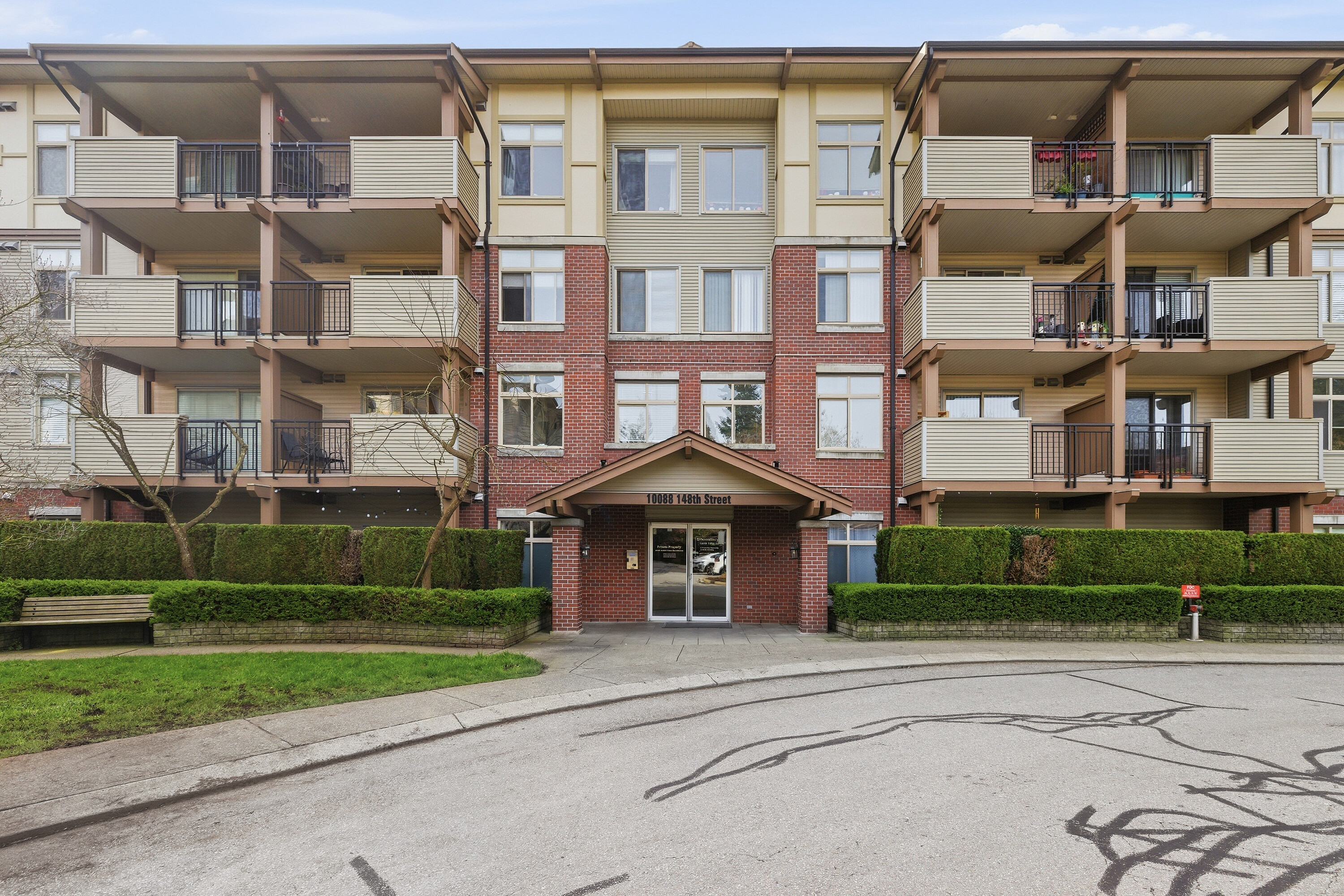  Surrey, Fraser Valley - 物件實景