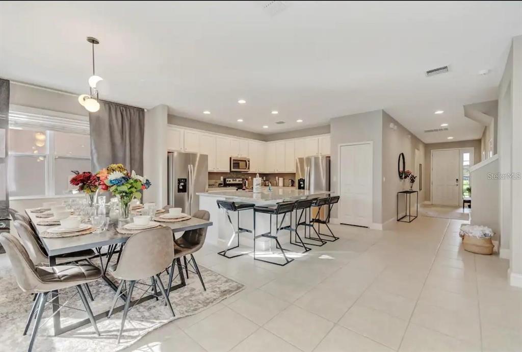 Kissimmee, Florida, 34746, United States, 9 Bedrooms Bedrooms, ,7 BathroomsBathrooms,Residential,For Sale,1917209