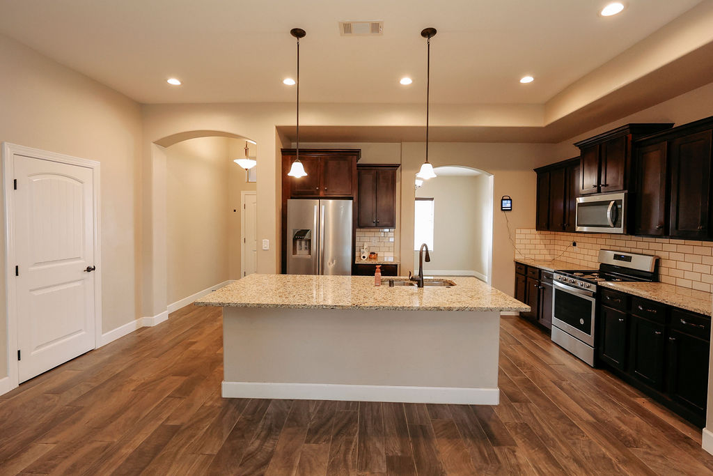 Carlsbad, New Mexico, 88220, United States, 4 Bedrooms Bedrooms, ,3 BathroomsBathrooms,Residential,For Sale,1975049