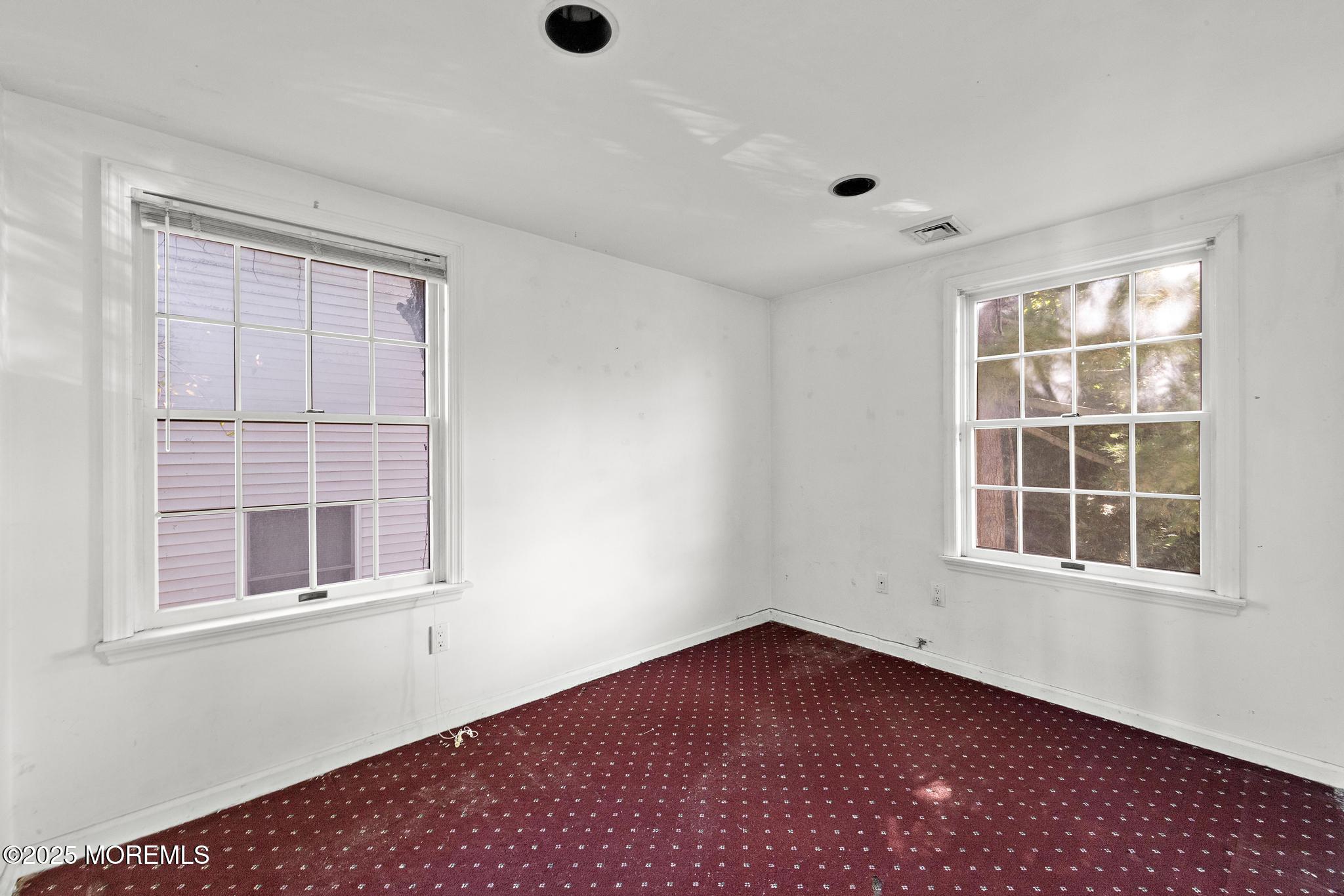 Brielle, New Jersey, 08730, United States, 2 Bedrooms Bedrooms, ,1 BathroomBathrooms,Residential,For Sale,1968993