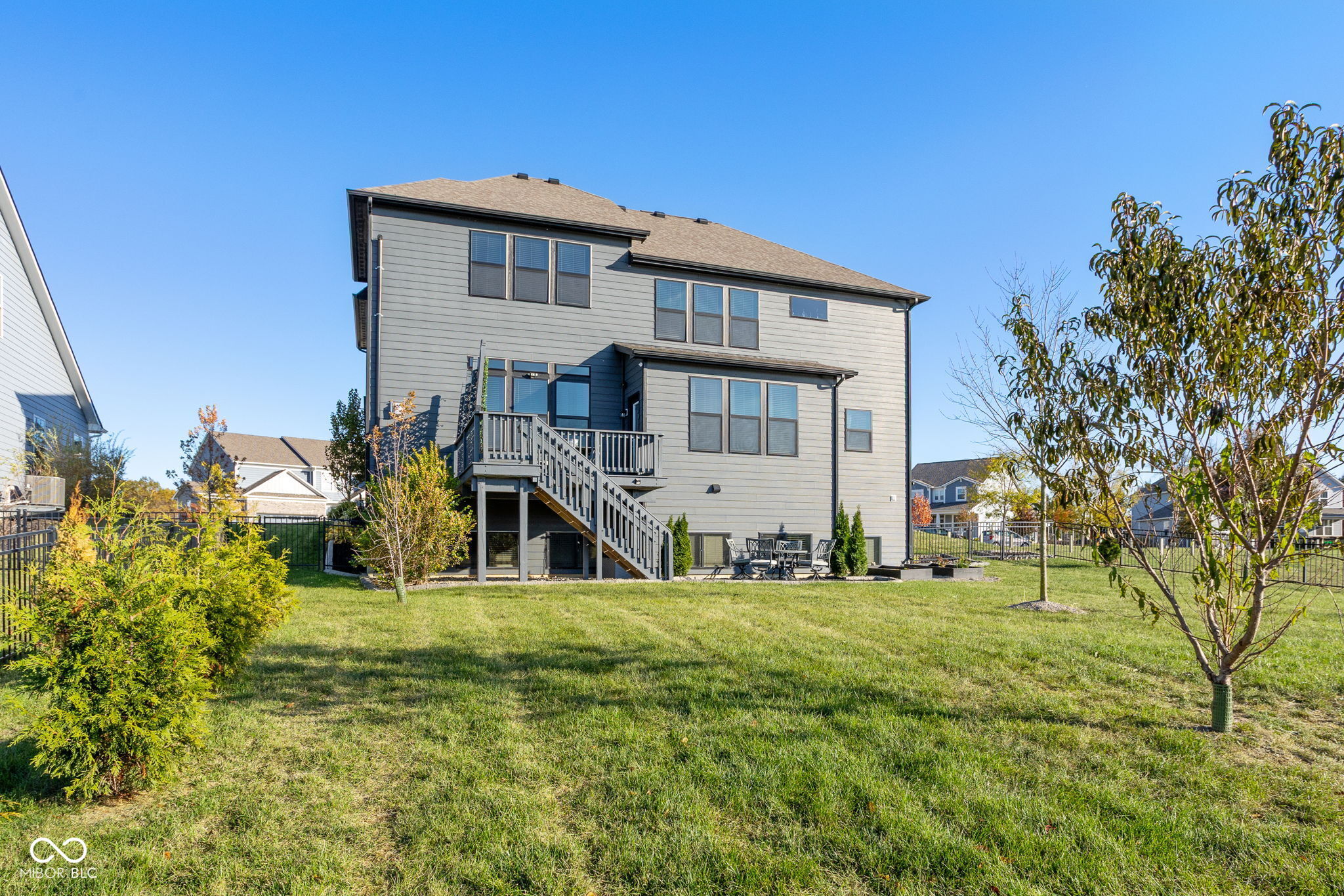 Noblesville, Indiana, 46062, United States, 6 Bedrooms Bedrooms, ,4 BathroomsBathrooms,Residential,For Sale,1987337