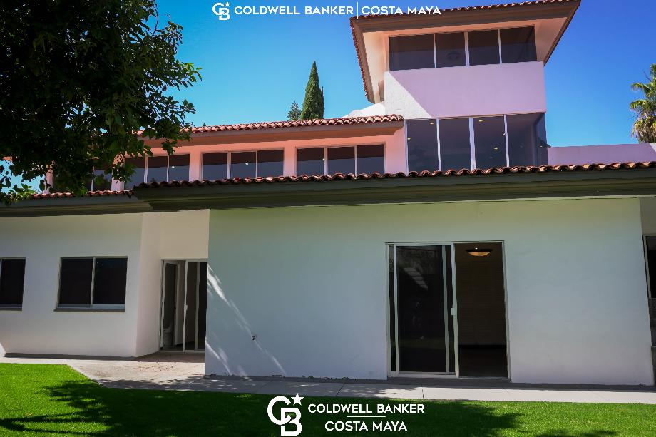 Privada Emiliano Zapata, Puebla, Puebla, 72190, Mexico, 5 Bedrooms Bedrooms, ,7 BathroomsBathrooms,Residential,For Sale,Privada Emiliano Zapata,1625472