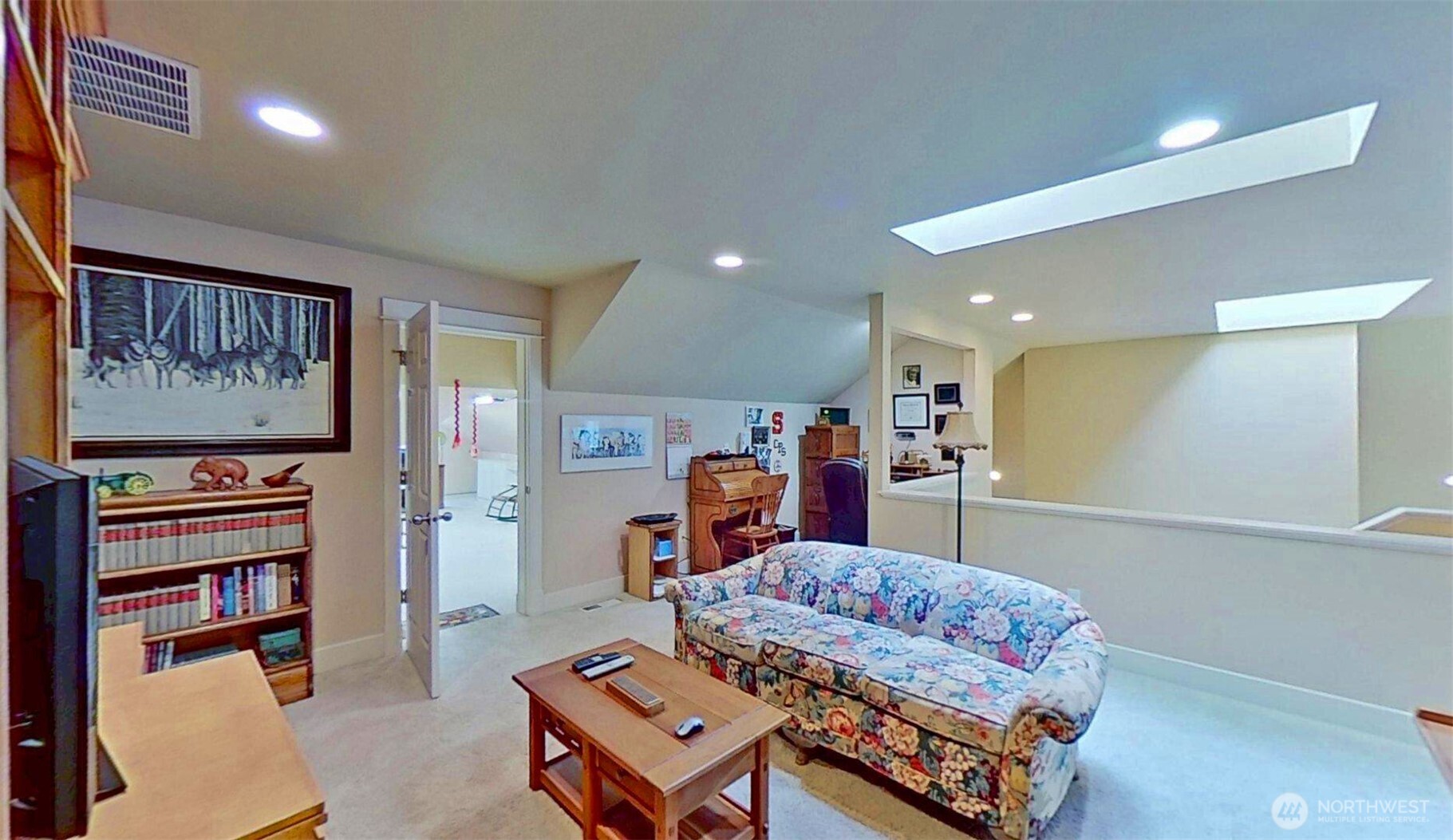 Gig Harbor, Washington, 98335, United States, 2 Bedrooms Bedrooms, ,3 BathroomsBathrooms,Residential,For Sale,1837804
