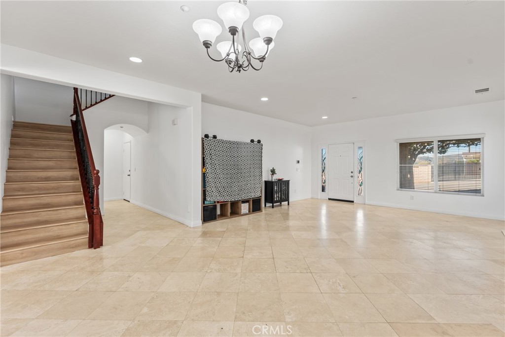 Riverside, California, 92501, United States, 5 Bedrooms Bedrooms, ,3 BathroomsBathrooms,Residential,For Sale,2003384