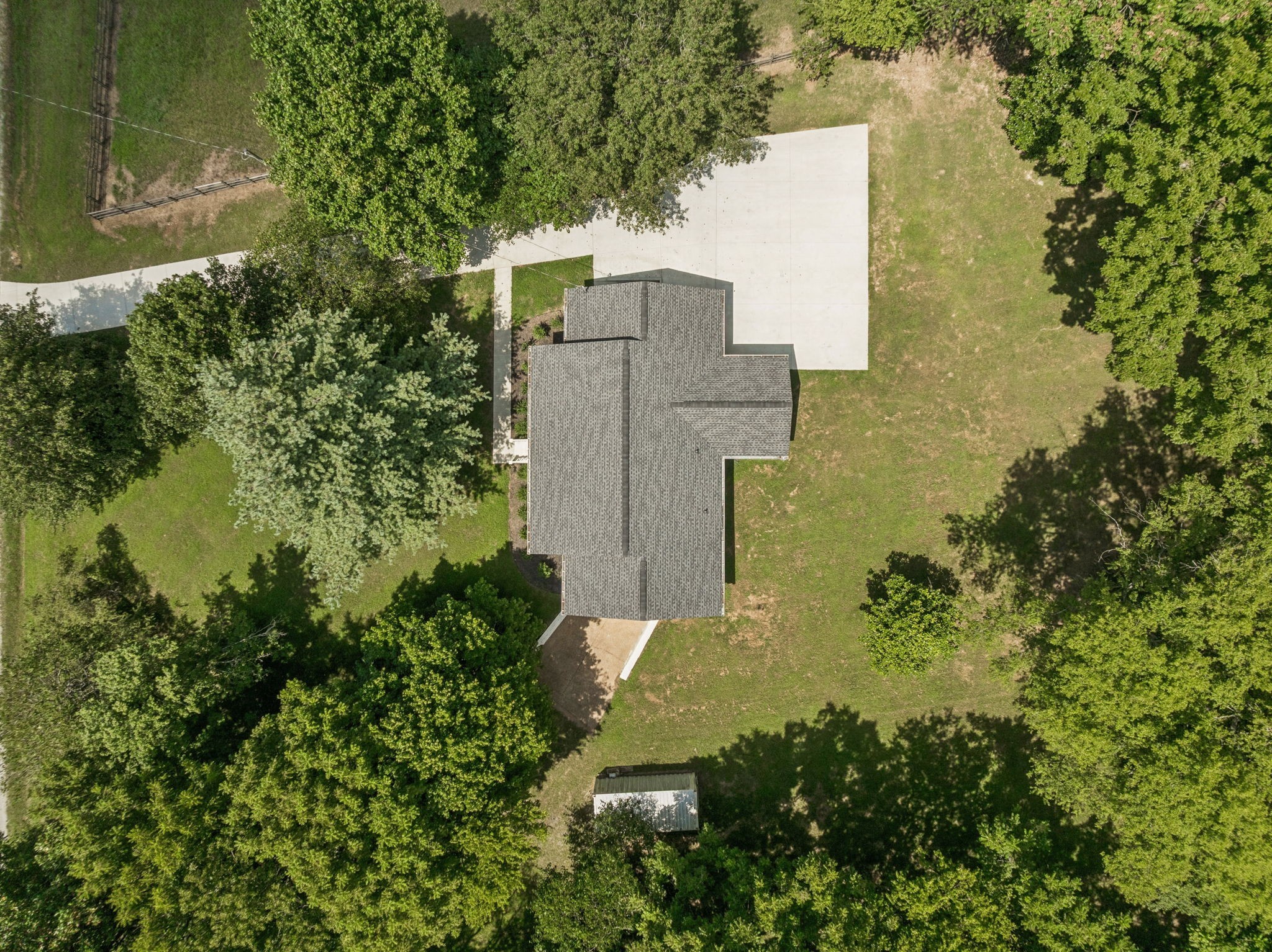  670 Northridge Rd, Columbia, TN, 38401 - 物件實景