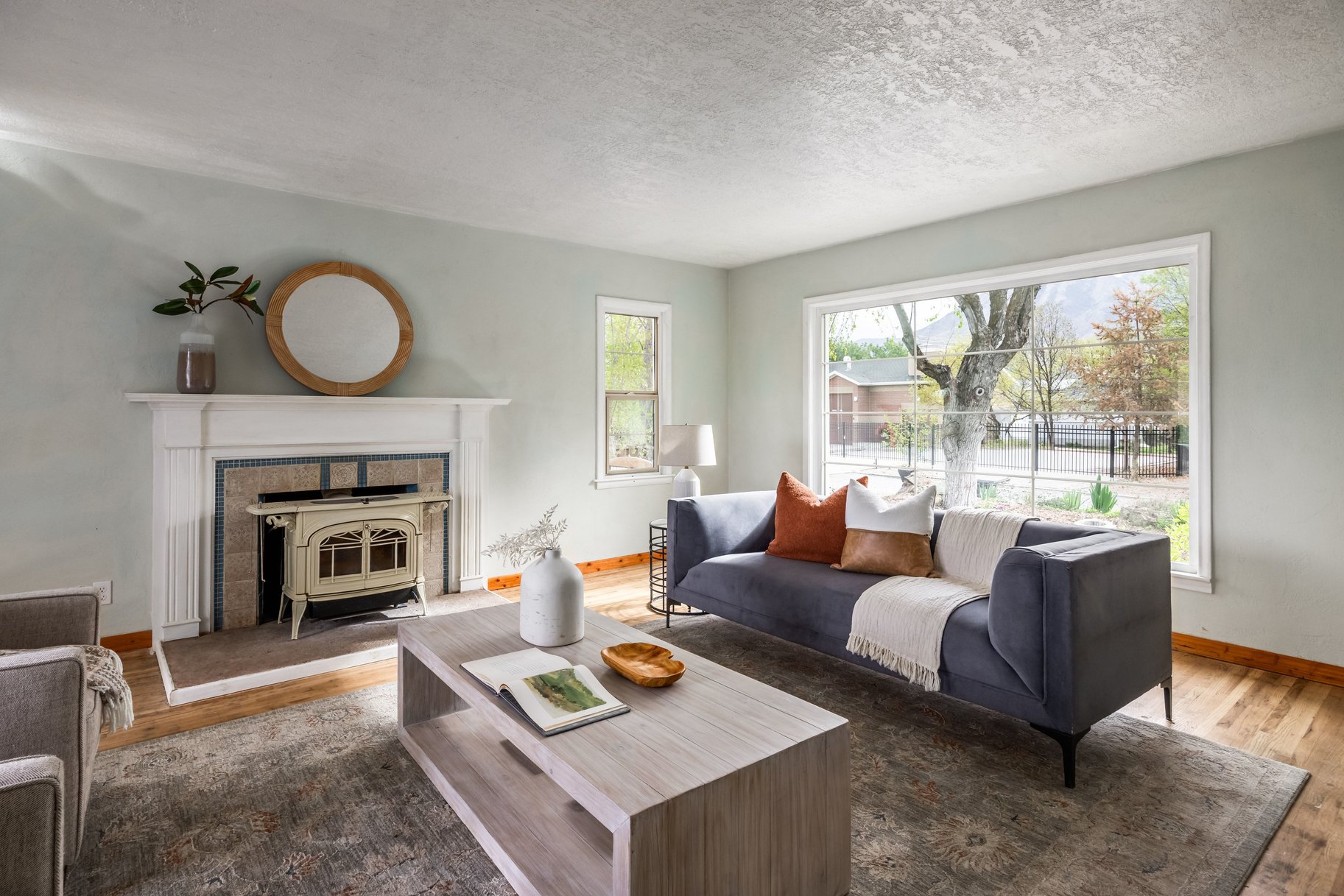  Spacious Property Down a Private Lane - 物件實景